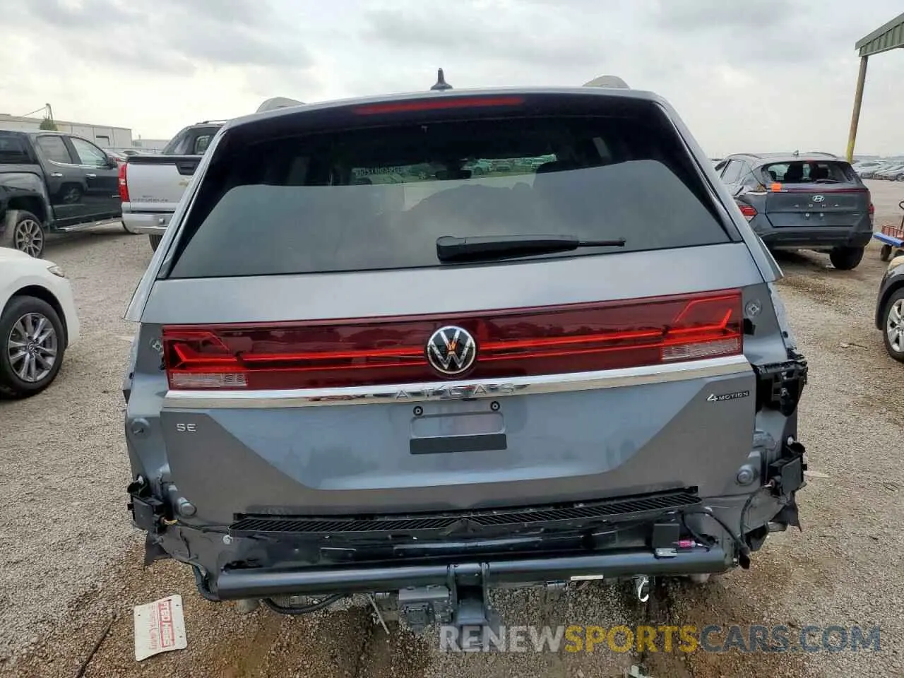 6 Photograph of a damaged car 1V2HR2CA4SC503894 VOLKSWAGEN ATLAS 2025
