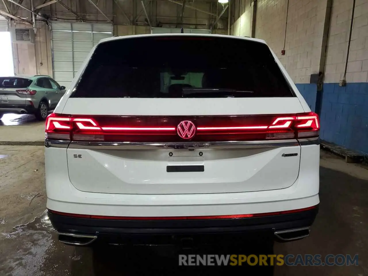 6 Photograph of a damaged car 1V2HR2CA8SC505664 VOLKSWAGEN ATLAS 2025