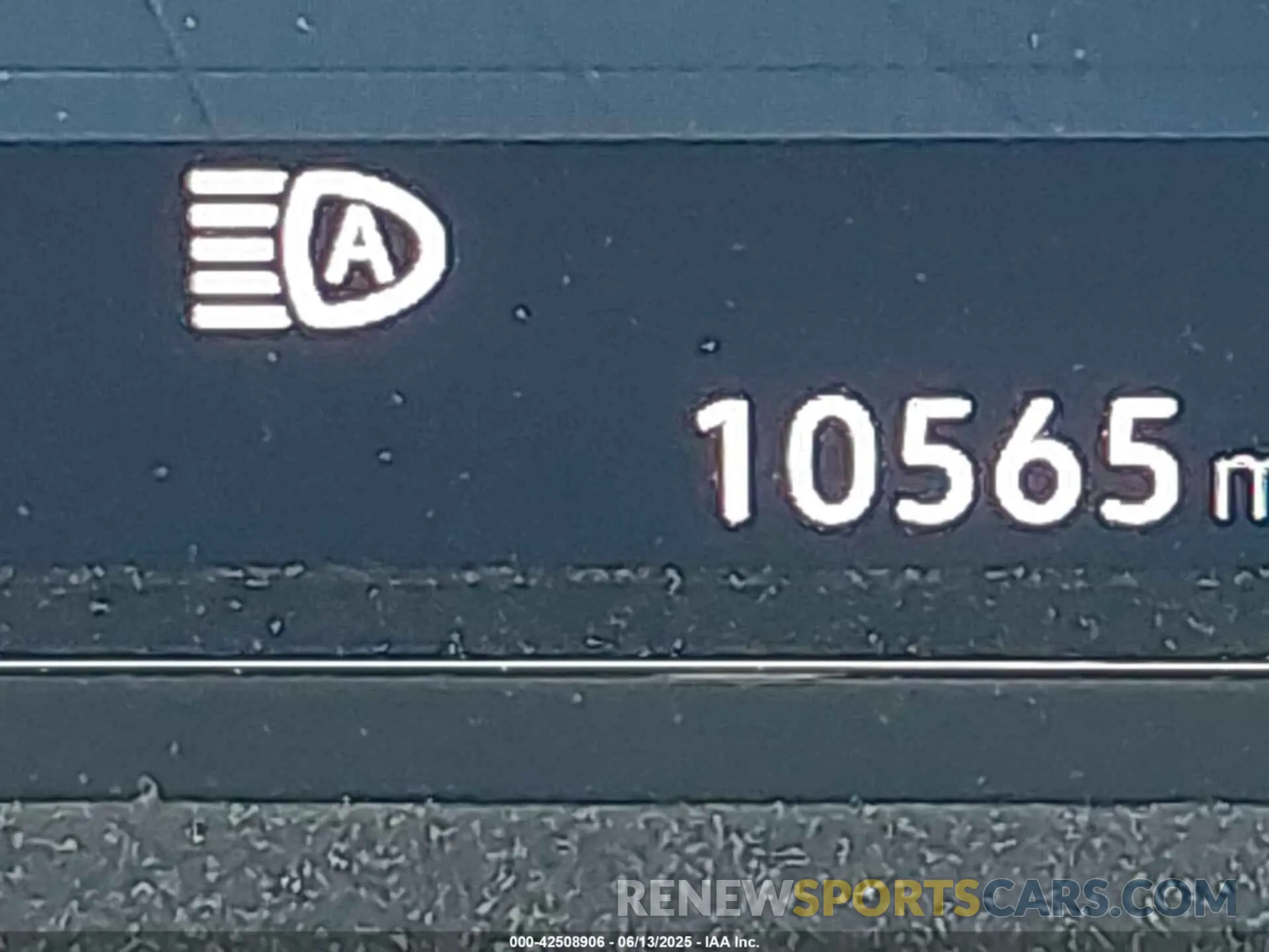 16 Photograph of a damaged car 1V2HR2CA8SC531486 VOLKSWAGEN ATLAS 2025