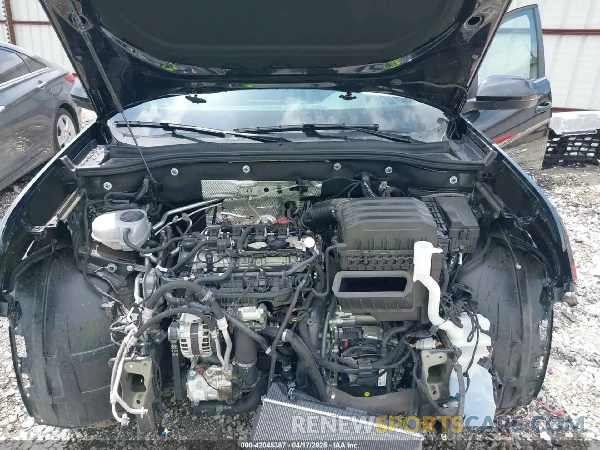 10 Photograph of a damaged car 1V2HR2CA9SC501137 VOLKSWAGEN ATLAS 2025