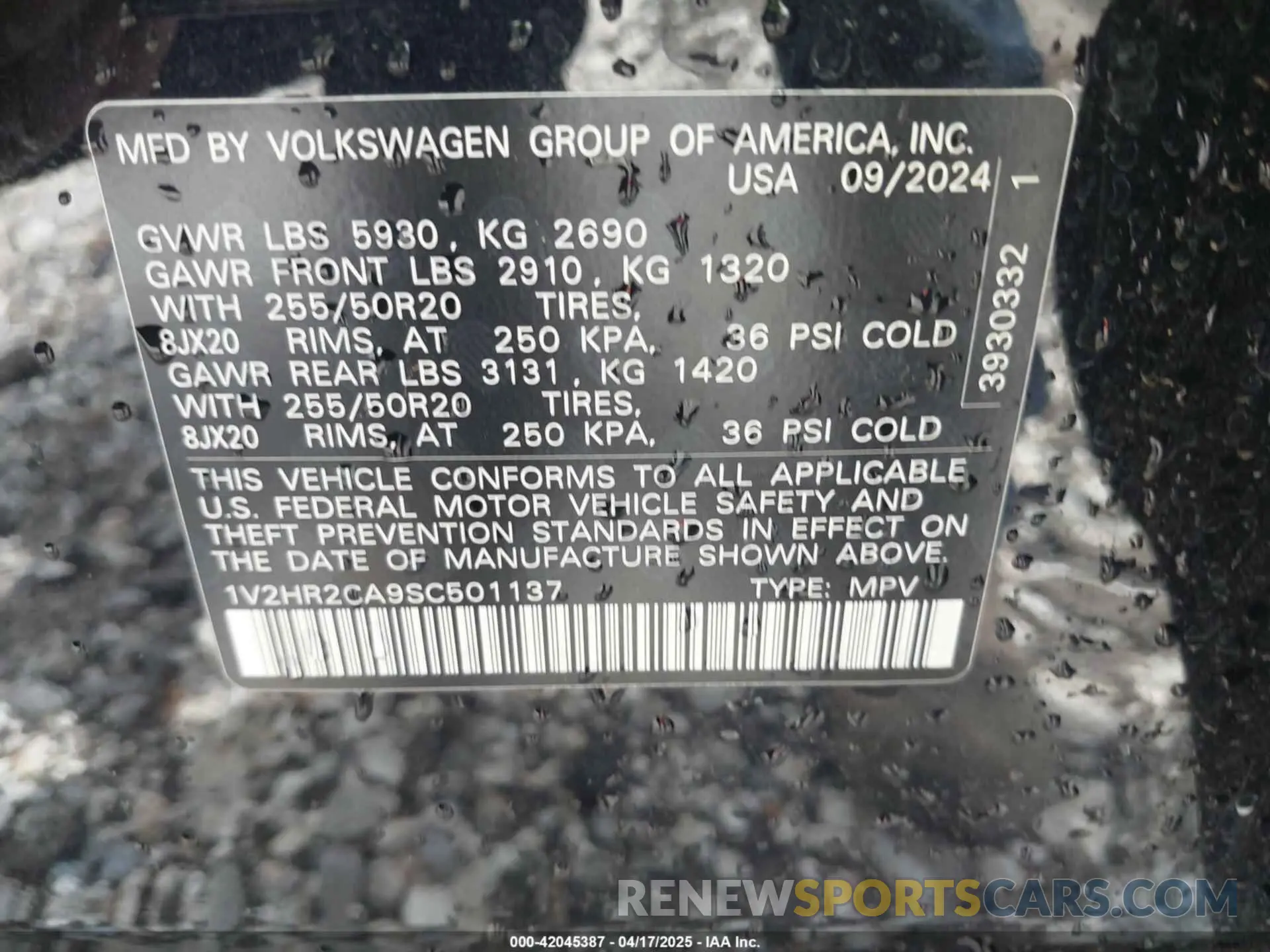 9 Photograph of a damaged car 1V2HR2CA9SC501137 VOLKSWAGEN ATLAS 2025