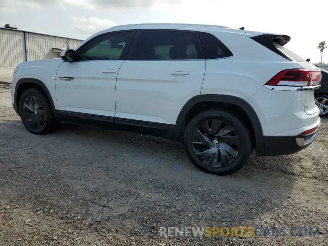 2 Photograph of a damaged car 1V2JE2CA4SC205357 VOLKSWAGEN ATLAS 2025