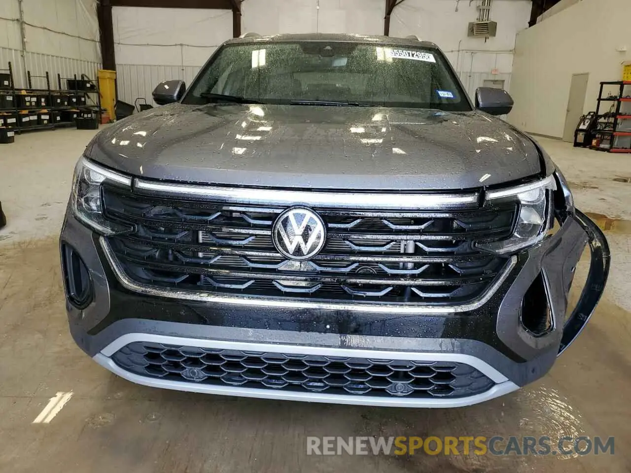 5 Photograph of a damaged car 1V2WE2CA8SC206324 VOLKSWAGEN ATLAS 2025