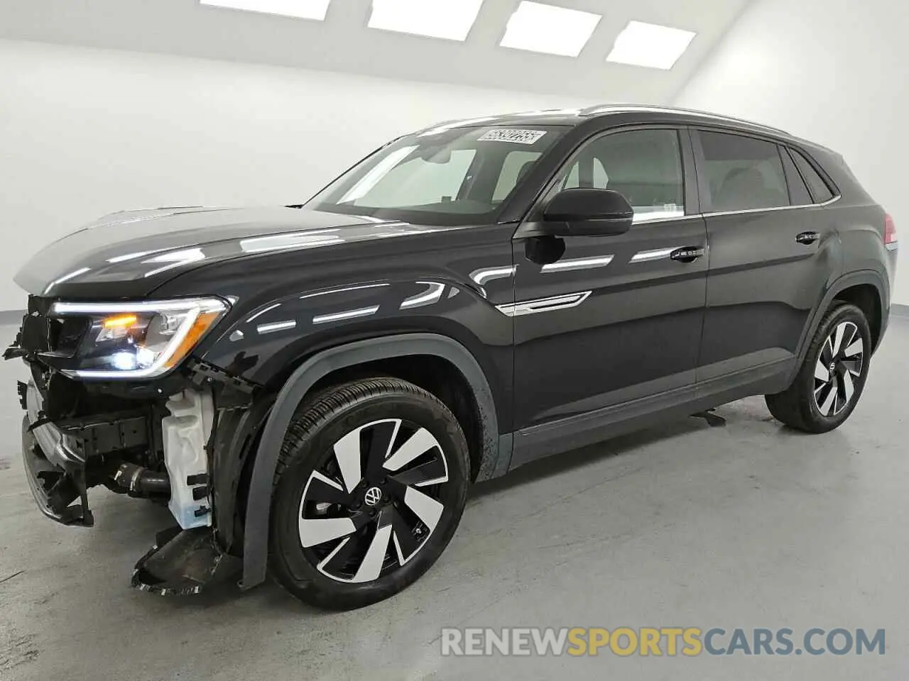 1 Photograph of a damaged car 1V2WE2CAXSC205210 VOLKSWAGEN ATLAS 2025