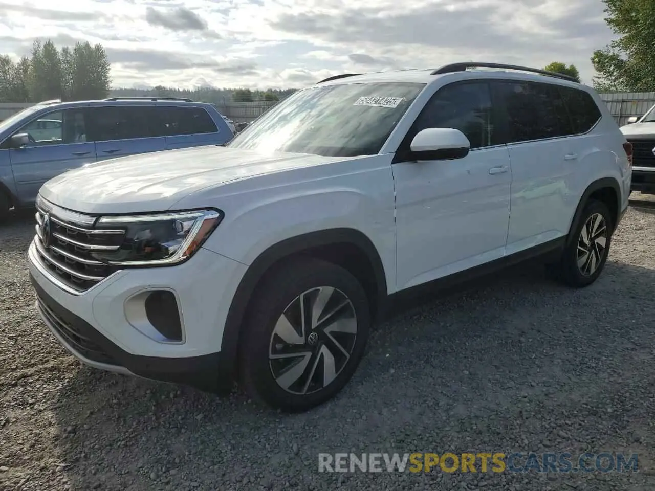 1 Photograph of a damaged car 1V2WR2CA0SC505701 VOLKSWAGEN ATLAS 2025