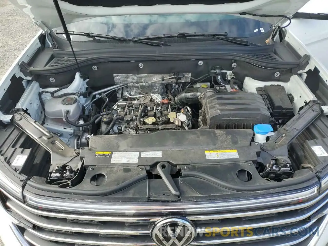 12 Photograph of a damaged car 1V2WR2CA0SC505701 VOLKSWAGEN ATLAS 2025