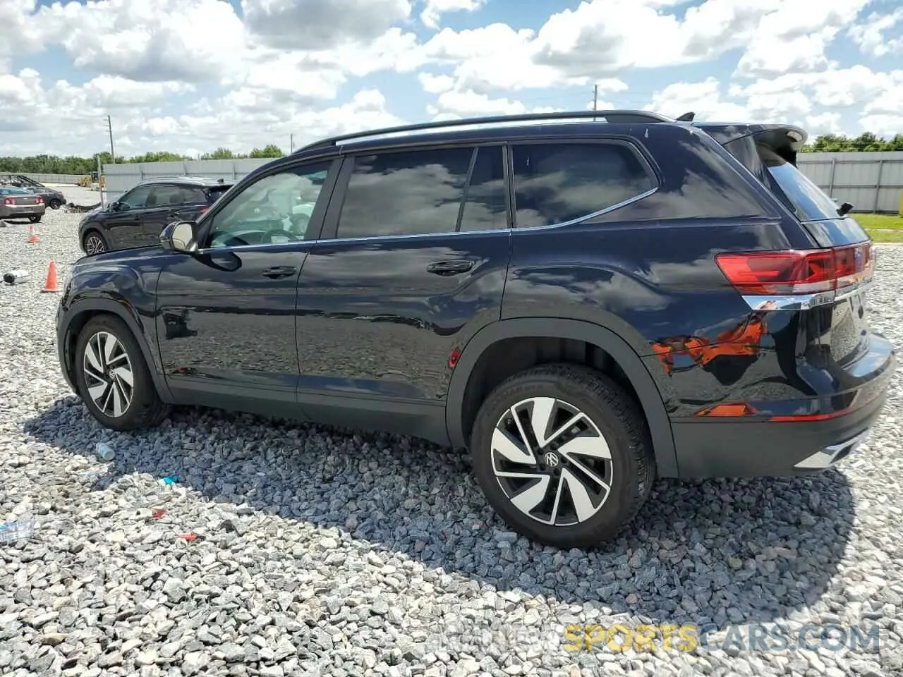 2 Photograph of a damaged car 1V2WR2CA7SC500575 VOLKSWAGEN ATLAS 2025