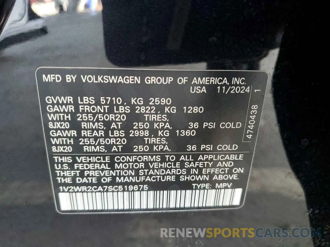 14 Photograph of a damaged car 1V2WR2CA7SC519675 VOLKSWAGEN ATLAS 2025