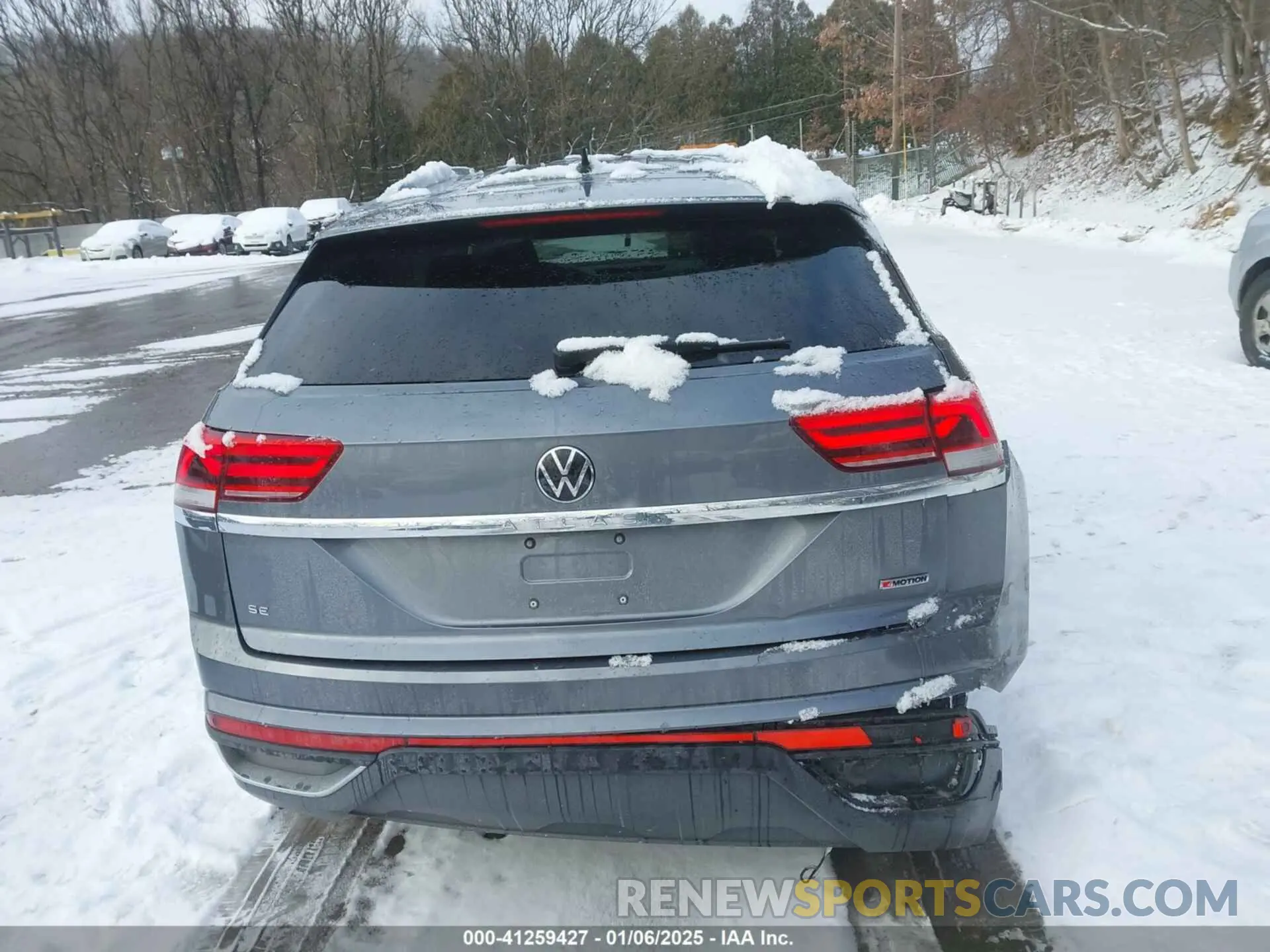 16 Photograph of a damaged car 1V21C2CA0LC216816 VOLKSWAGEN ATLAS CROSS SPORT 2020