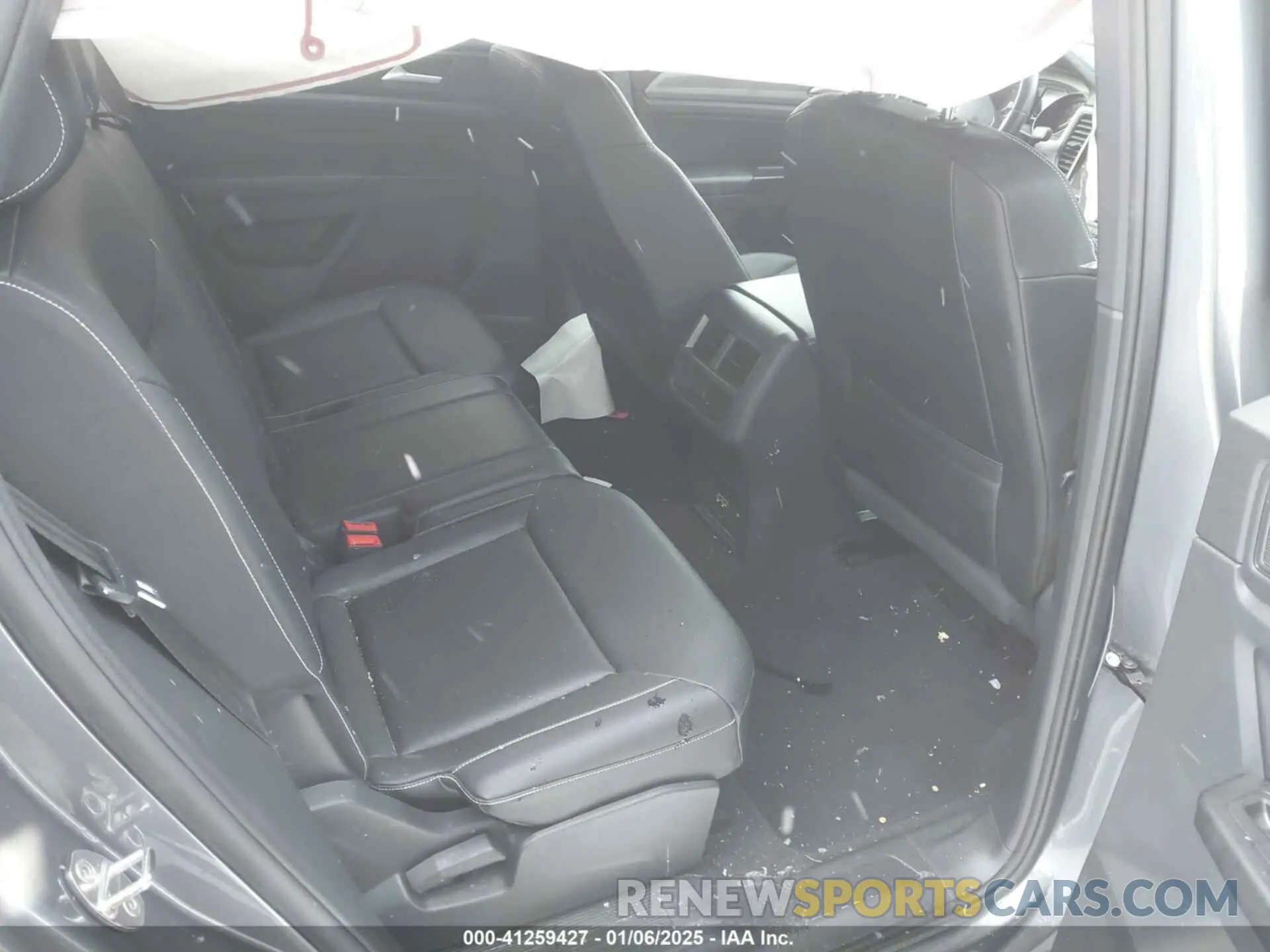8 Photograph of a damaged car 1V21C2CA0LC216816 VOLKSWAGEN ATLAS CROSS SPORT 2020