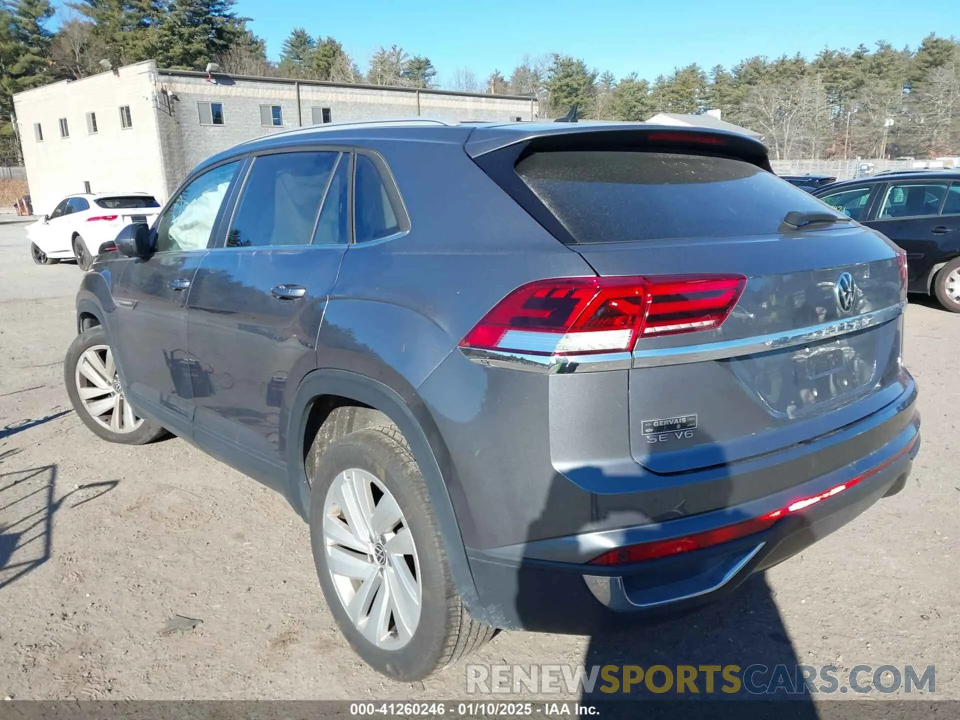 15 Photograph of a damaged car 1V21E2CA2LC212129 VOLKSWAGEN ATLAS CROSS SPORT 2020