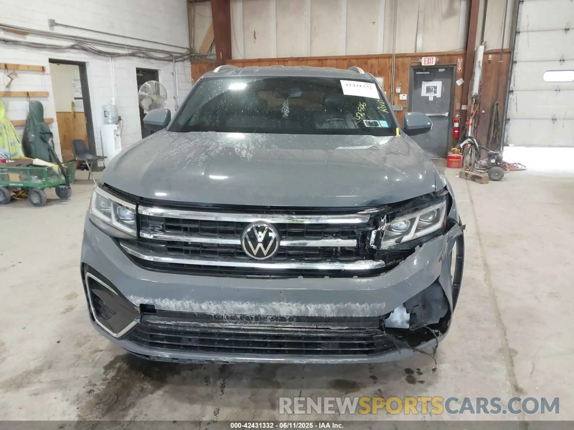 12 Photograph of a damaged car 1V21E2CA5LC229605 VOLKSWAGEN ATLAS CROSS SPORT 2020