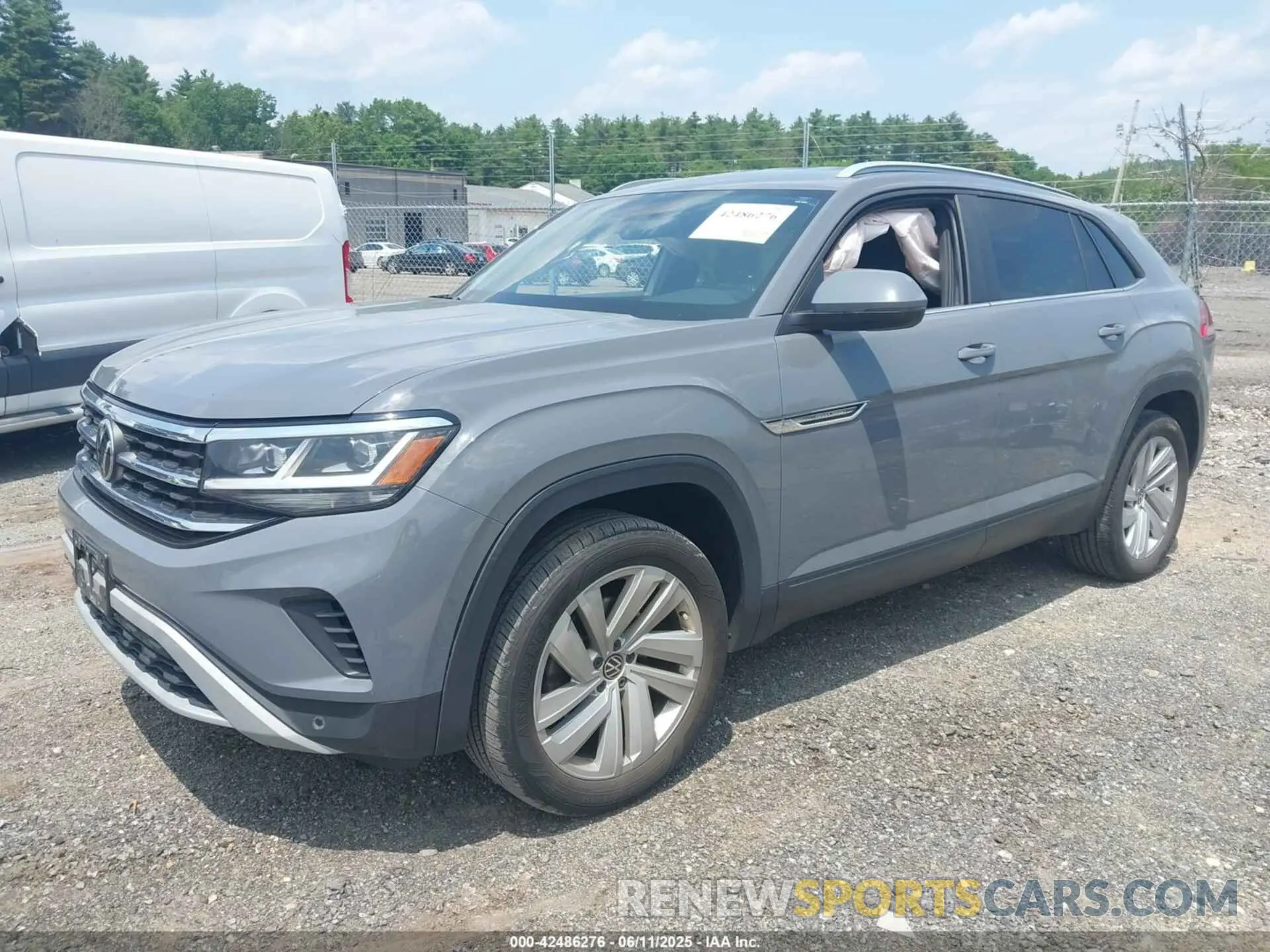 2 Photograph of a damaged car 1V21E2CA6LC227846 VOLKSWAGEN ATLAS CROSS SPORT 2020