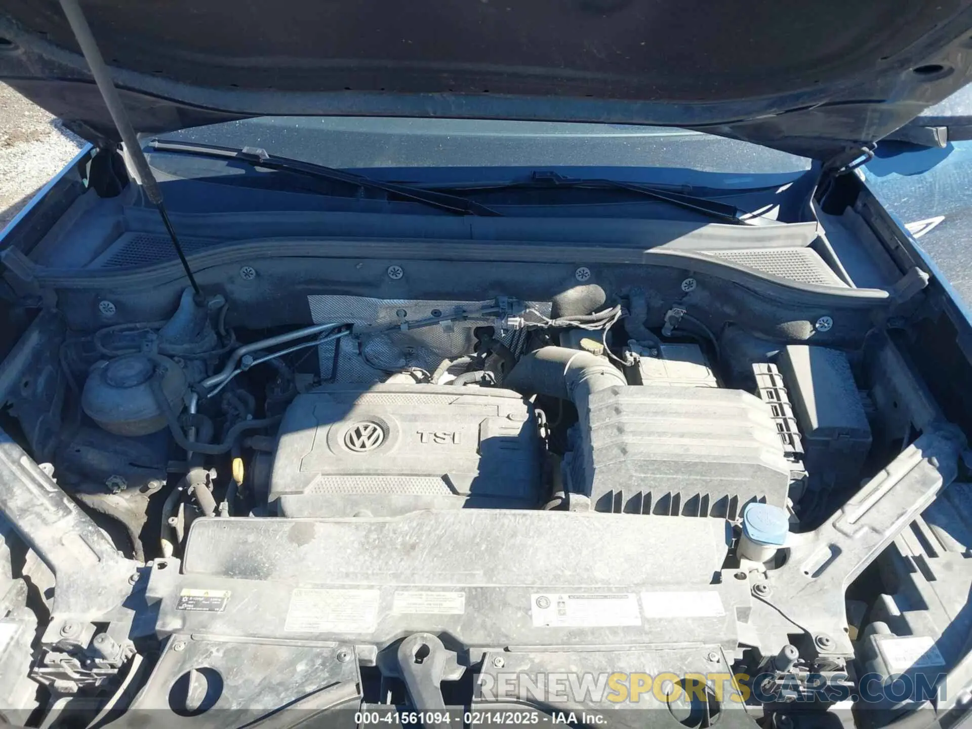 10 Photograph of a damaged car 1V24C2CA9LC214981 VOLKSWAGEN ATLAS CROSS SPORT 2020