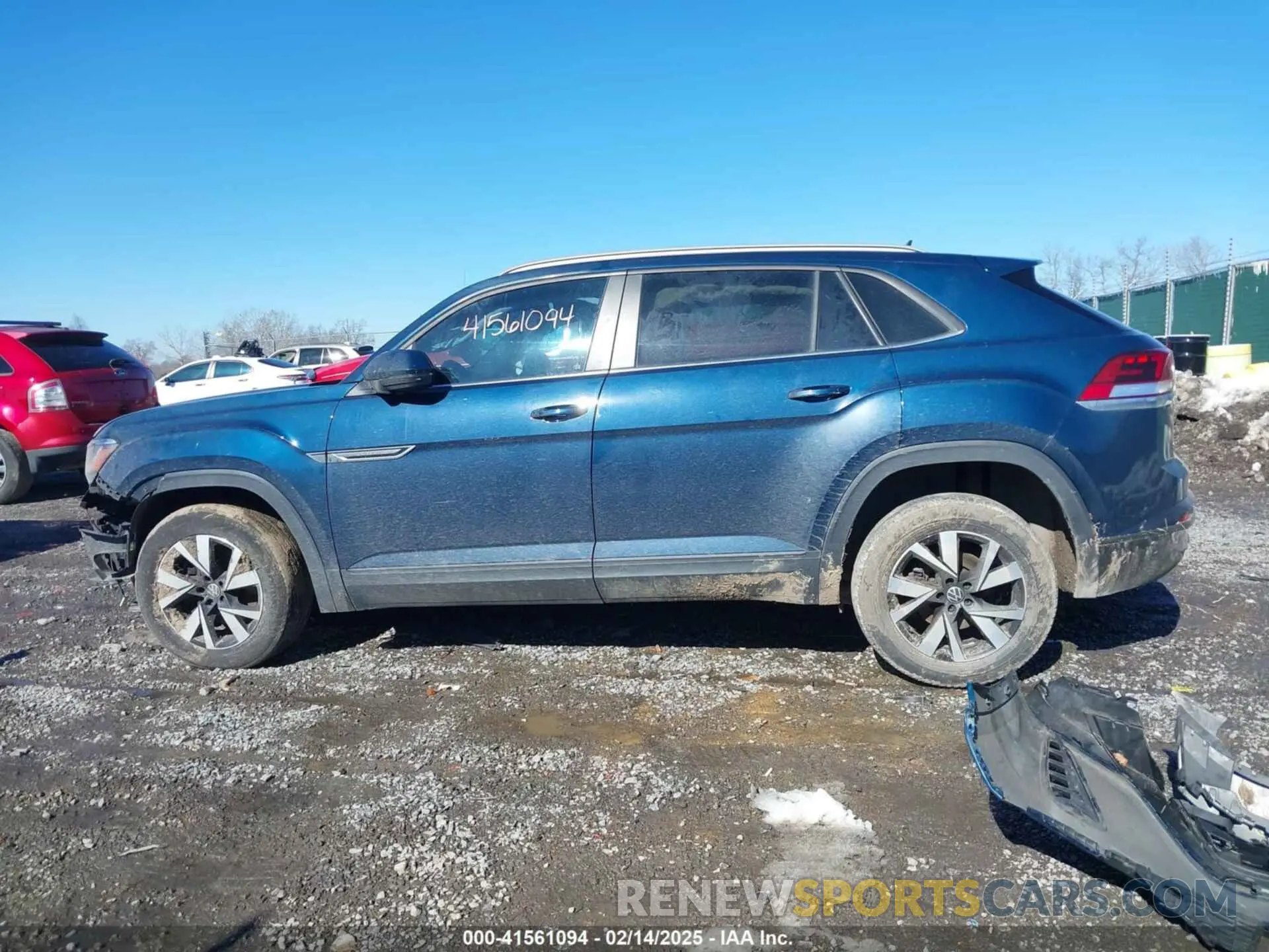 15 Photograph of a damaged car 1V24C2CA9LC214981 VOLKSWAGEN ATLAS CROSS SPORT 2020