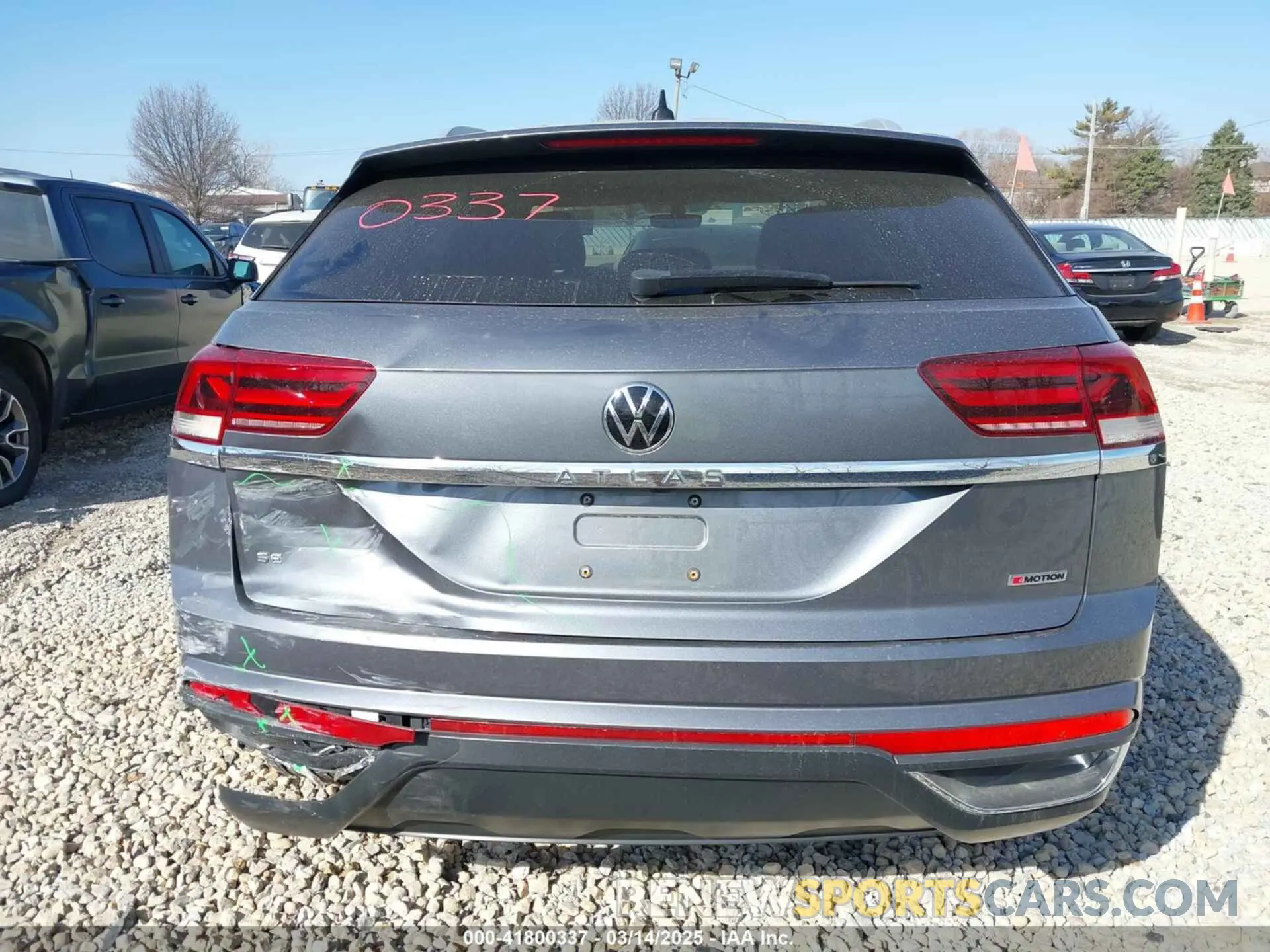 16 Photograph of a damaged car 1V24C2CAXLC203018 VOLKSWAGEN ATLAS CROSS SPORT 2020