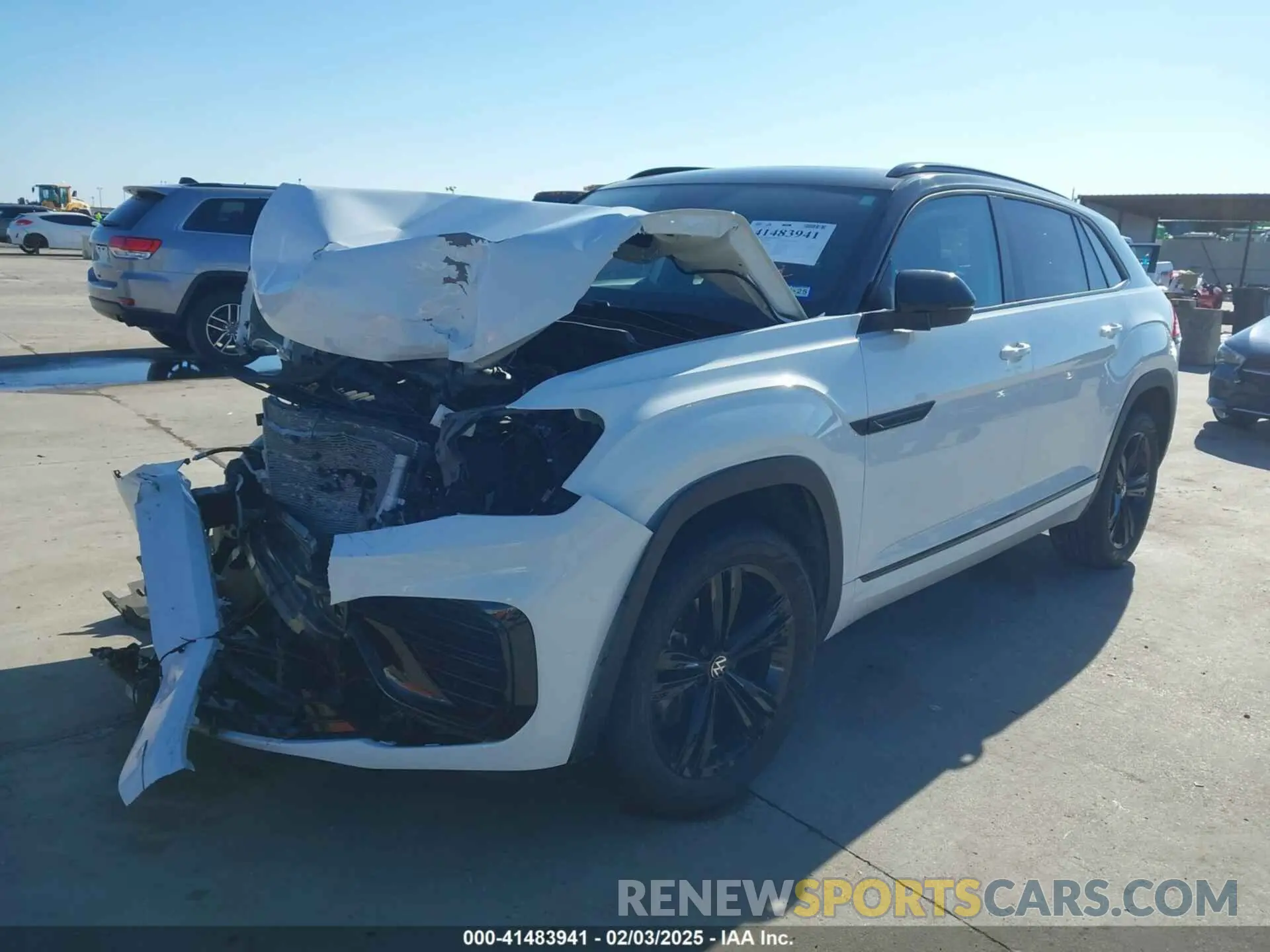 2 Photograph of a damaged car 1V26E2CA1LC224018 VOLKSWAGEN ATLAS CROSS SPORT 2020