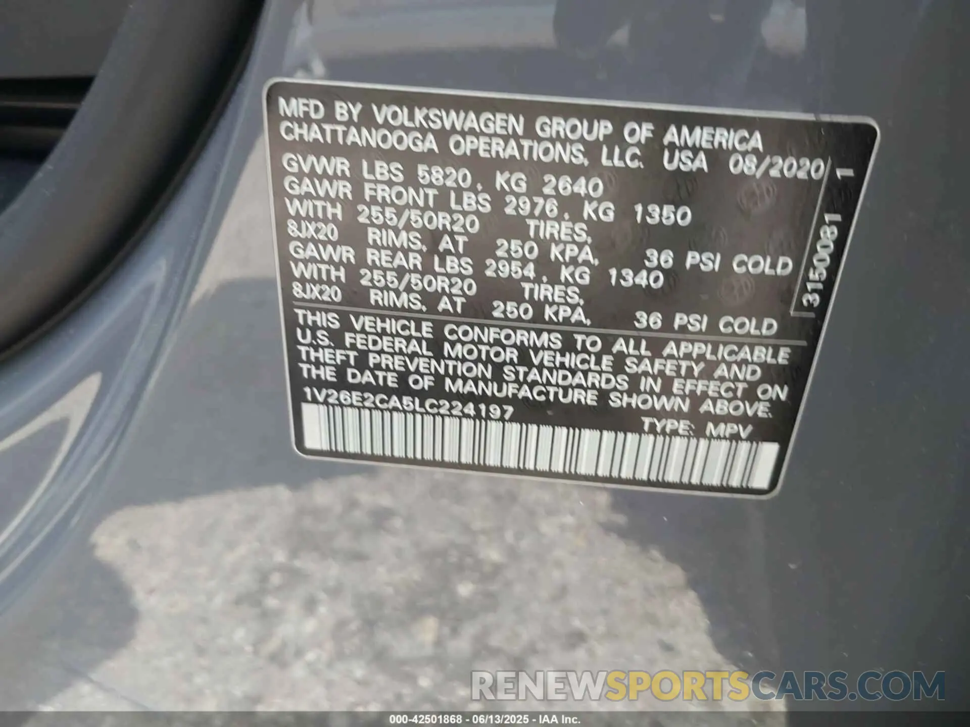 9 Photograph of a damaged car 1V26E2CA5LC224197 VOLKSWAGEN ATLAS CROSS SPORT 2020