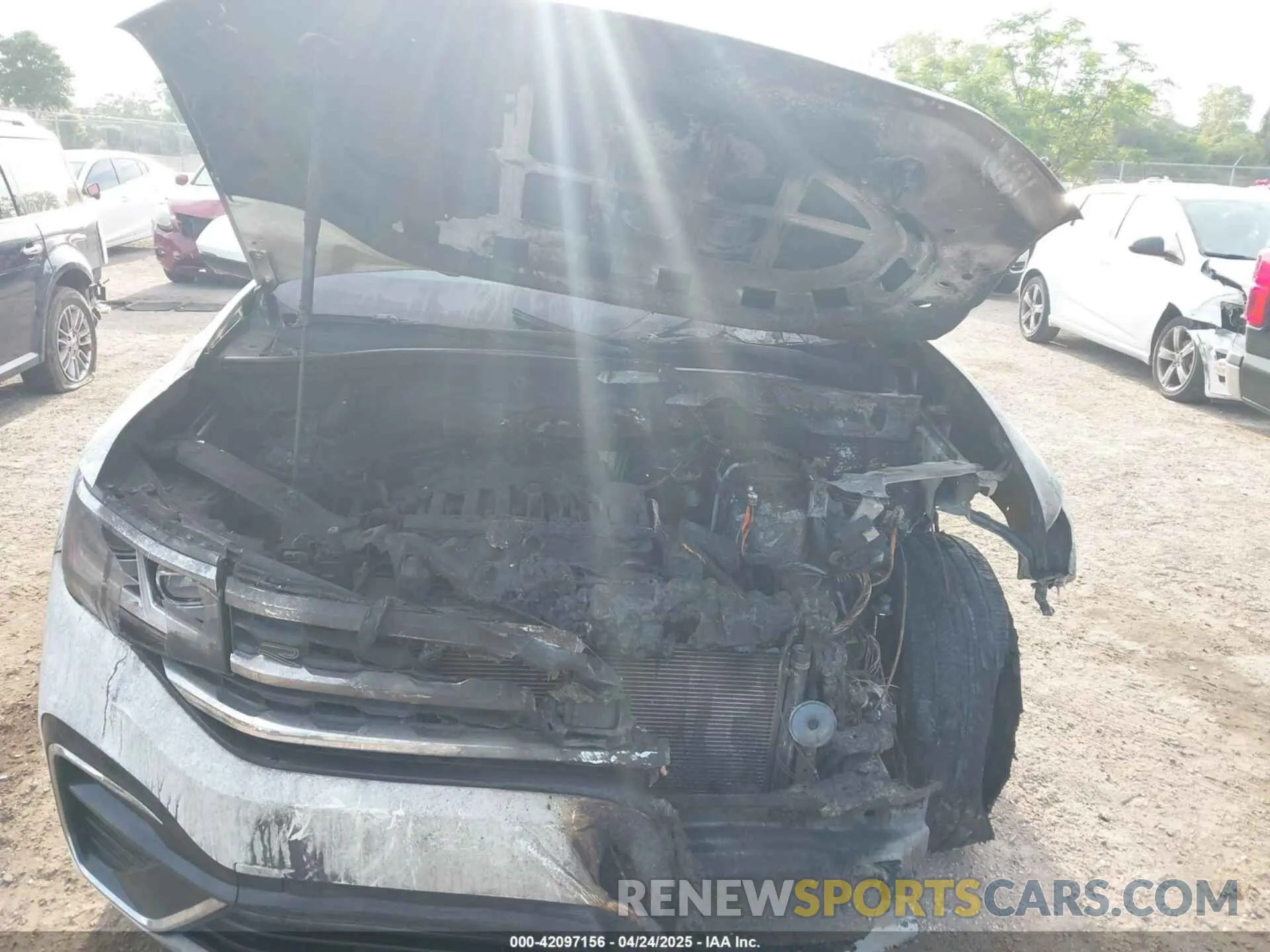 10 Photograph of a damaged car 1V2RE2CA2LC232187 VOLKSWAGEN ATLAS CROSS SPORT 2020