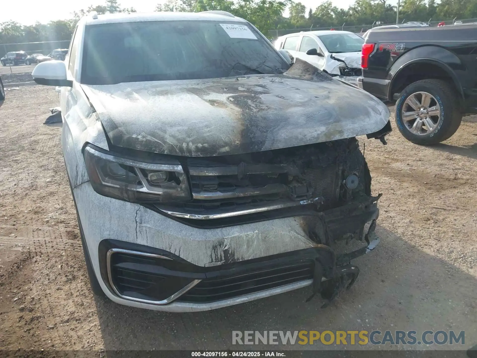 11 Photograph of a damaged car 1V2RE2CA2LC232187 VOLKSWAGEN ATLAS CROSS SPORT 2020
