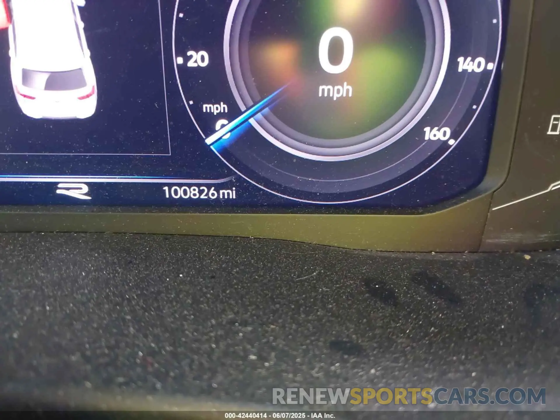 16 Photograph of a damaged car 1V2RE2CA6LC217059 VOLKSWAGEN ATLAS CROSS SPORT 2020