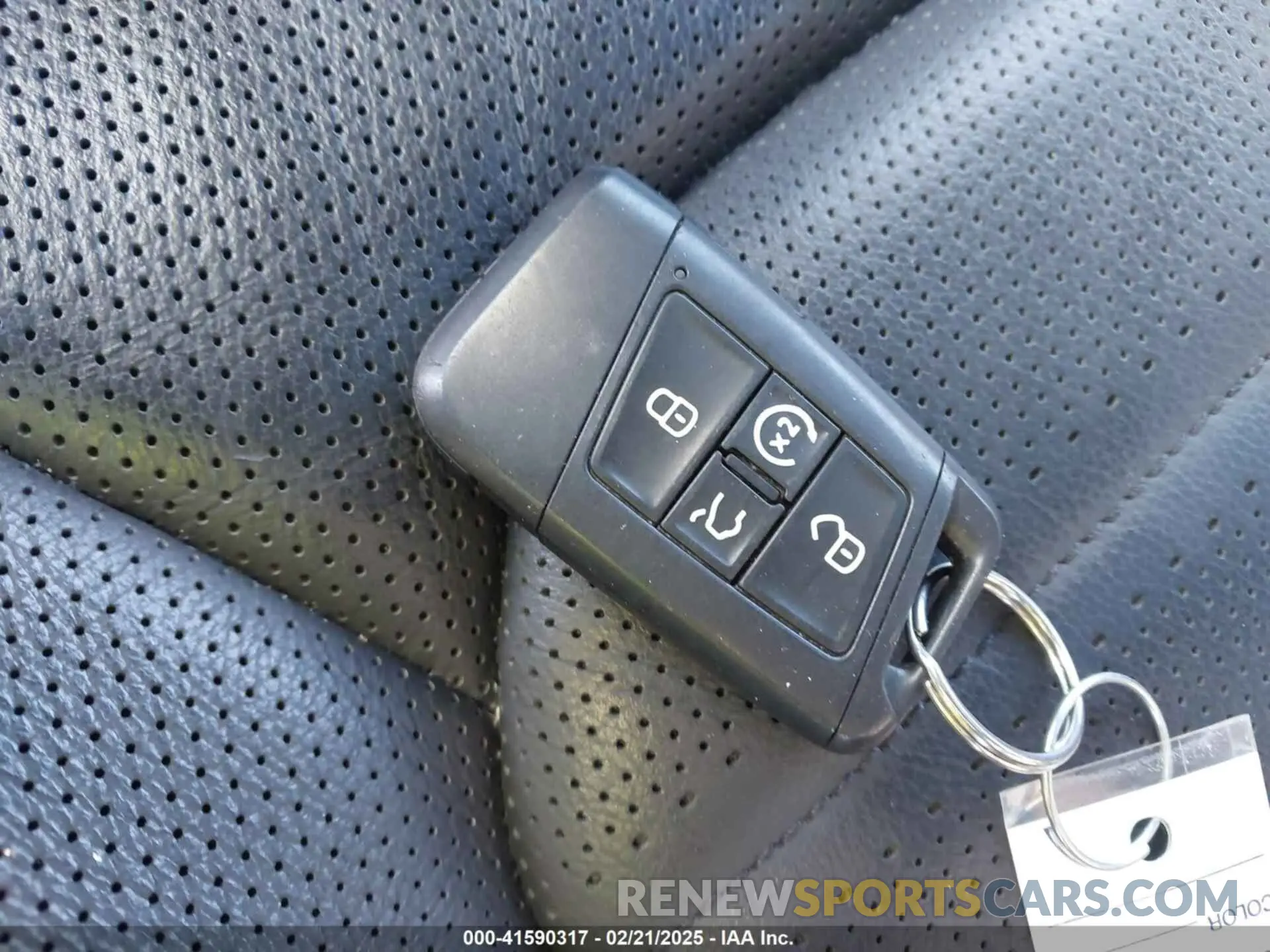 11 Photograph of a damaged car 1V2TE2CA9LC224044 VOLKSWAGEN ATLAS CROSS SPORT 2020