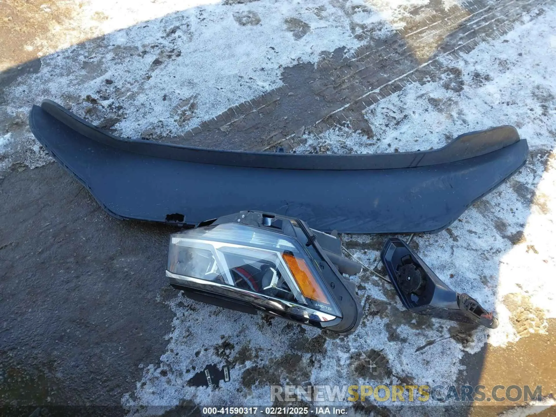 12 Photograph of a damaged car 1V2TE2CA9LC224044 VOLKSWAGEN ATLAS CROSS SPORT 2020