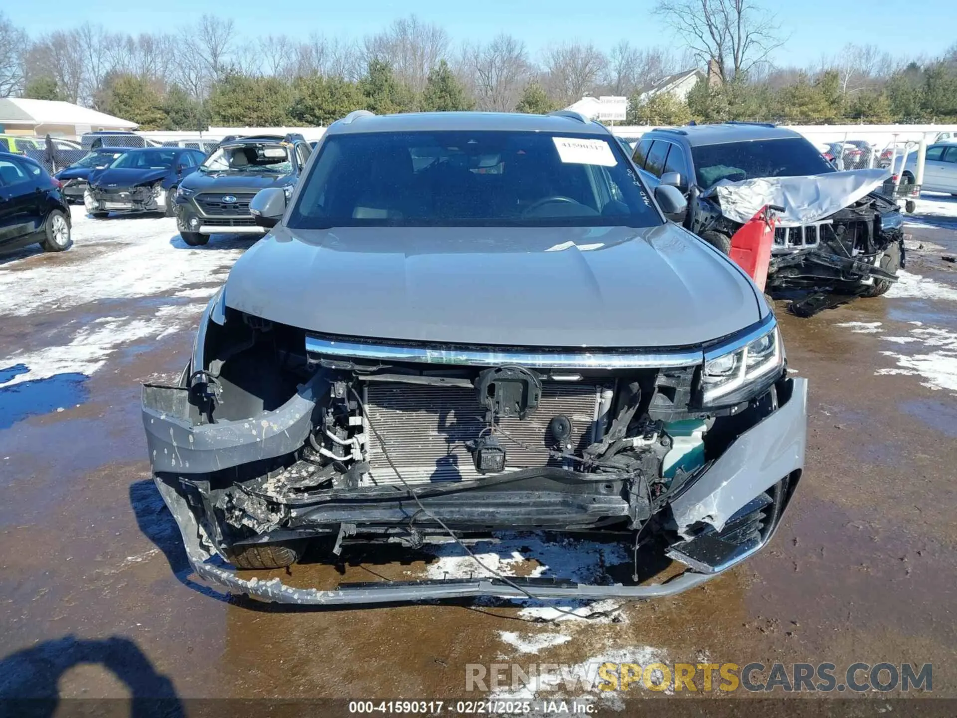 13 Photograph of a damaged car 1V2TE2CA9LC224044 VOLKSWAGEN ATLAS CROSS SPORT 2020