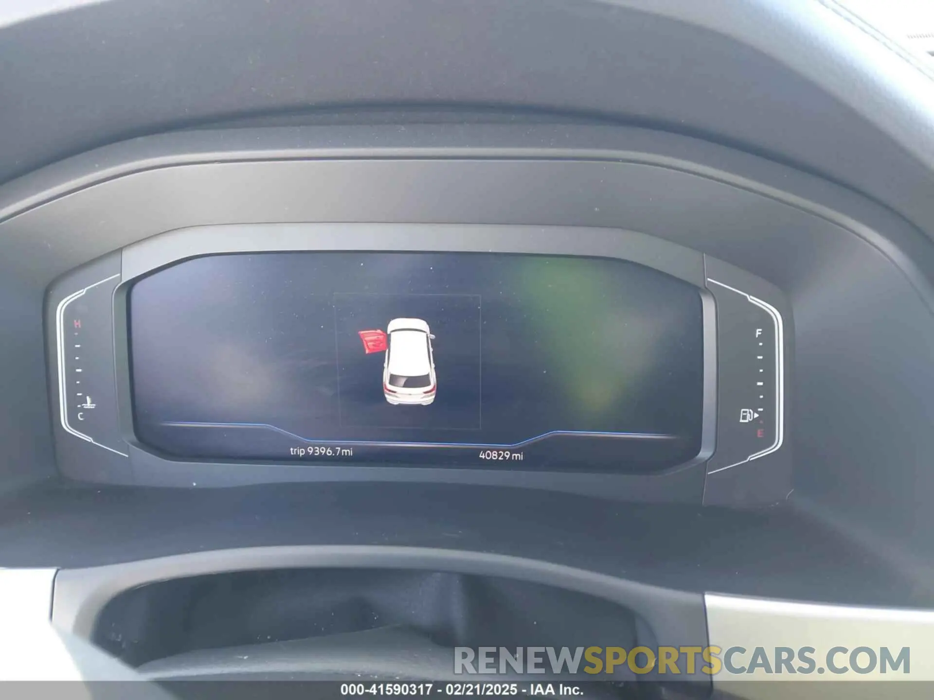 7 Photograph of a damaged car 1V2TE2CA9LC224044 VOLKSWAGEN ATLAS CROSS SPORT 2020