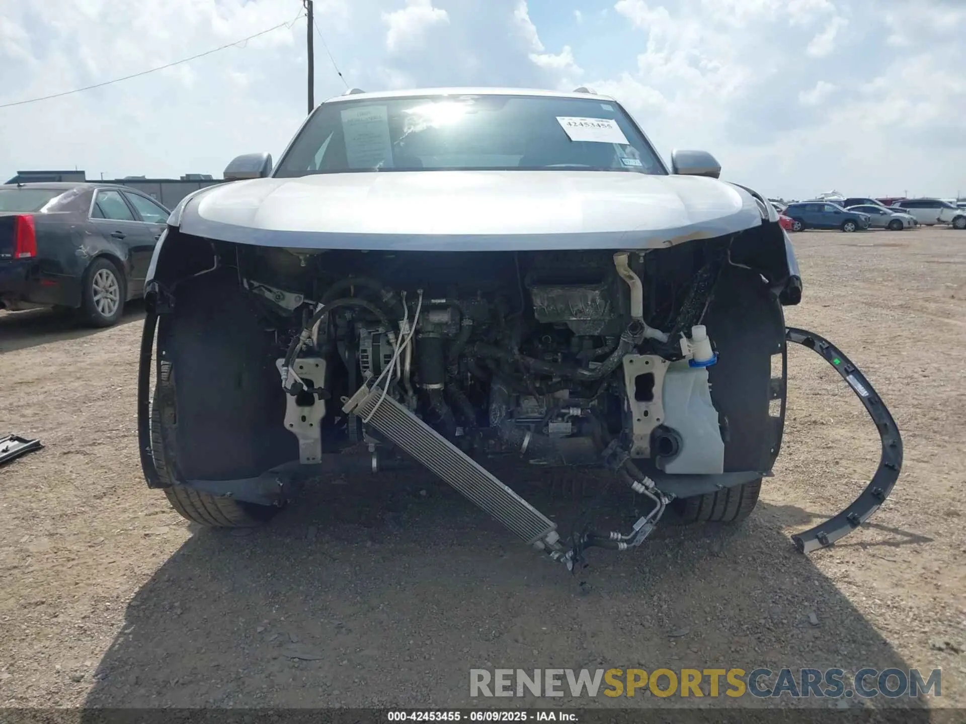 6 Photograph of a damaged car 1V2YC2CA1LC204740 VOLKSWAGEN ATLAS CROSS SPORT 2020