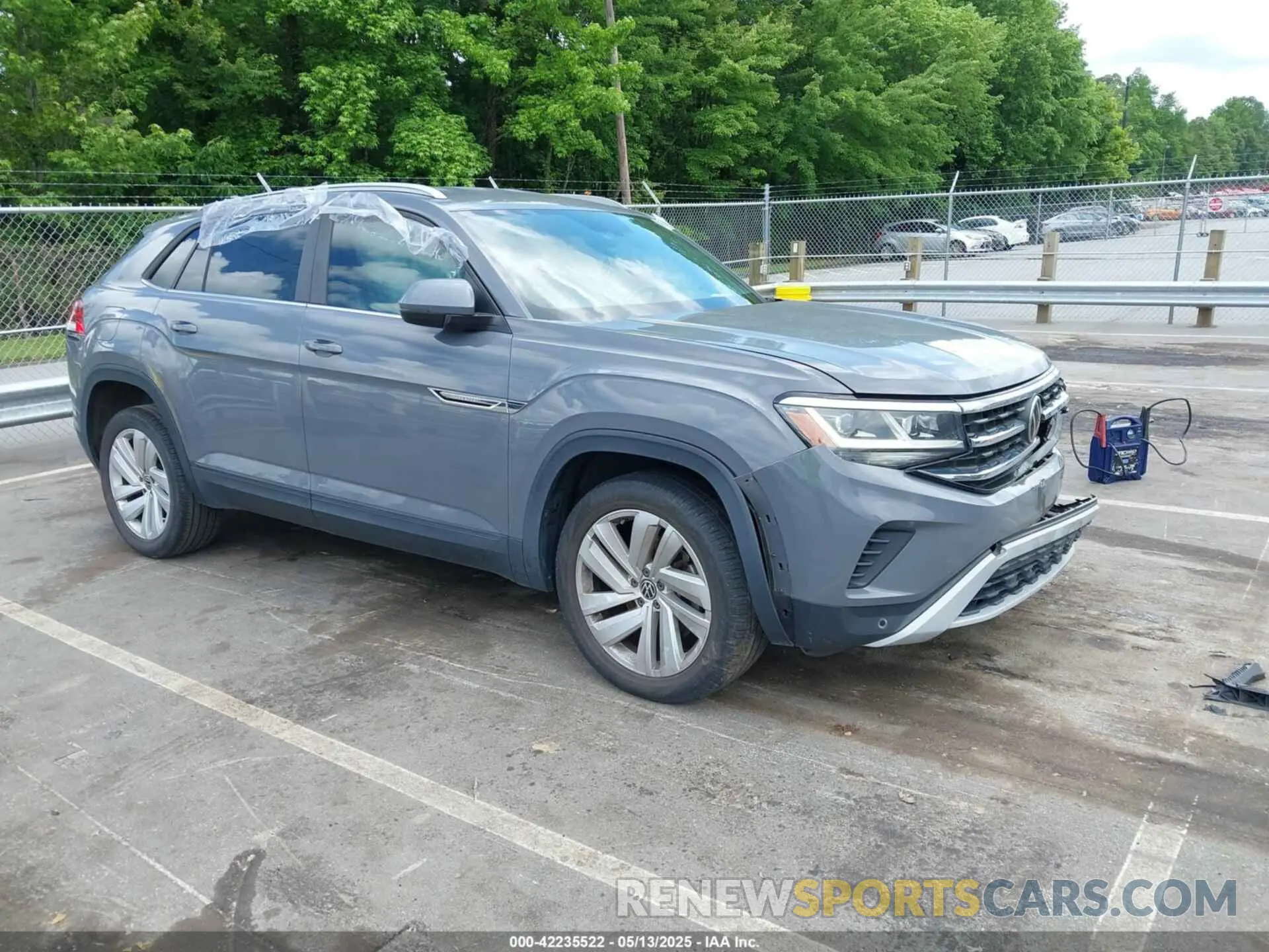 1 Photograph of a damaged car 1V2YC2CA4LC215683 VOLKSWAGEN ATLAS CROSS SPORT 2020