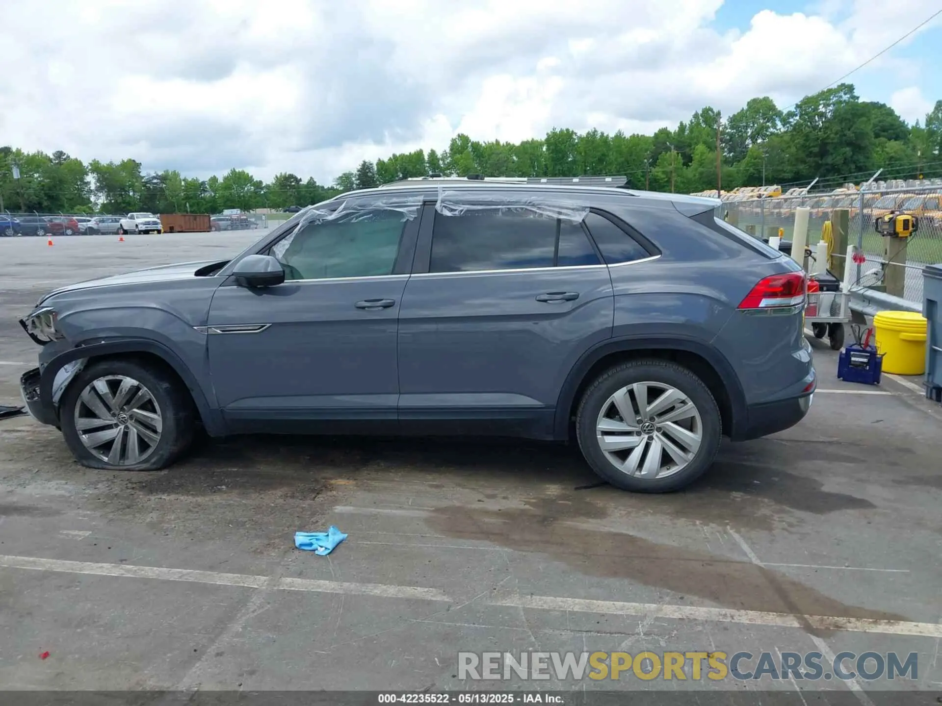 13 Photograph of a damaged car 1V2YC2CA4LC215683 VOLKSWAGEN ATLAS CROSS SPORT 2020