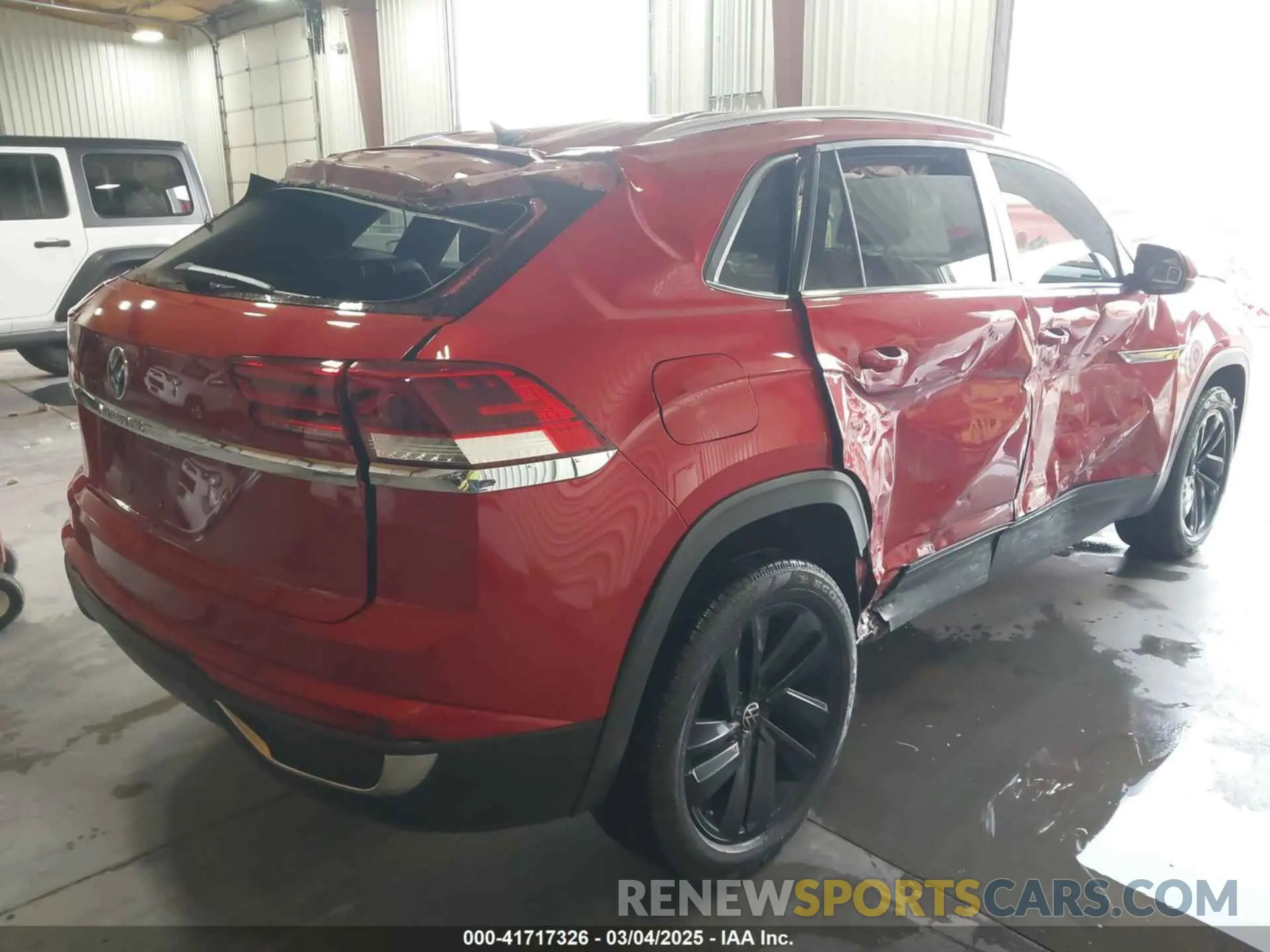 4 Photograph of a damaged car 1V2YC2CA9LC206400 VOLKSWAGEN ATLAS CROSS SPORT 2020