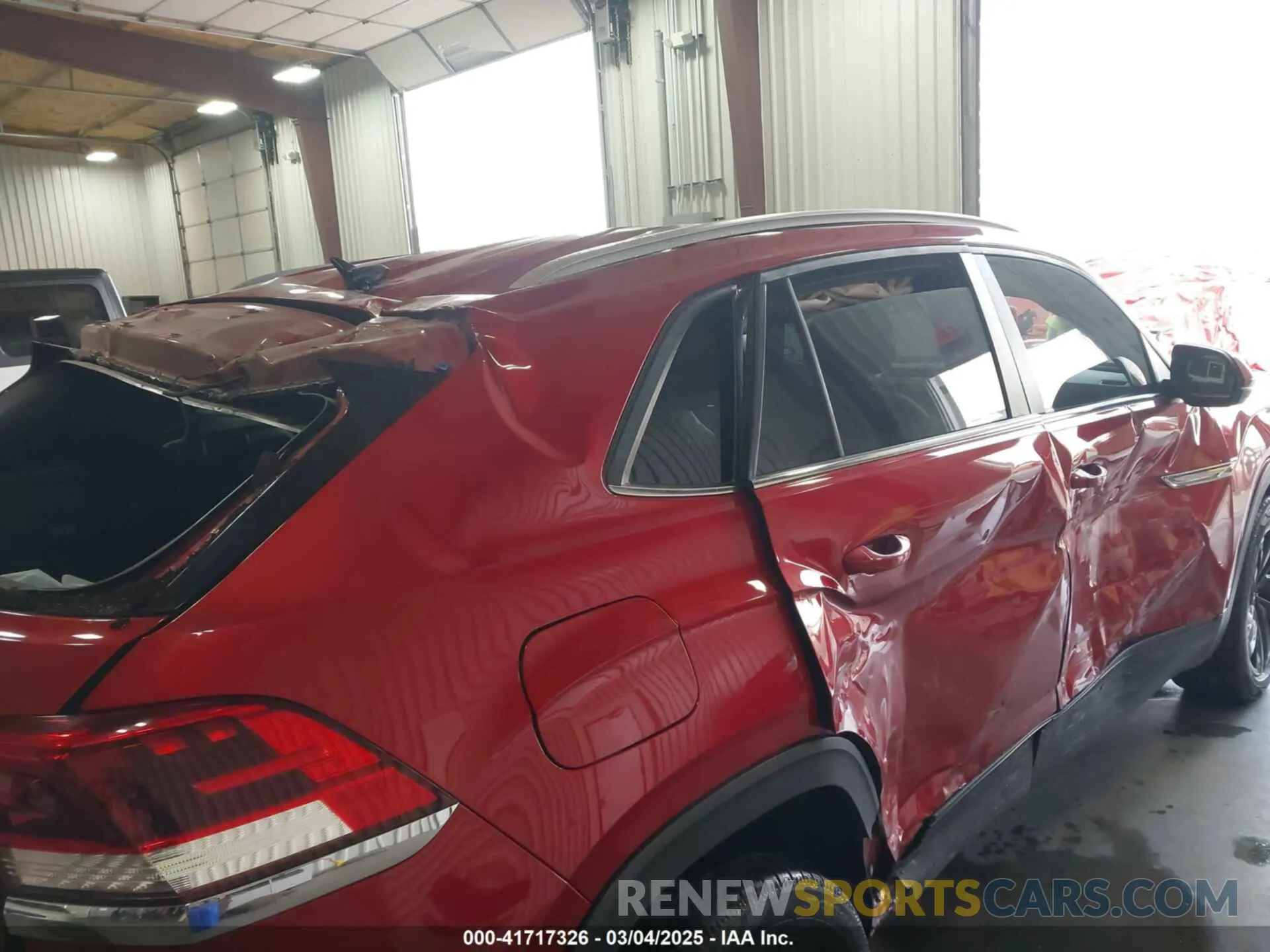 6 Photograph of a damaged car 1V2YC2CA9LC206400 VOLKSWAGEN ATLAS CROSS SPORT 2020