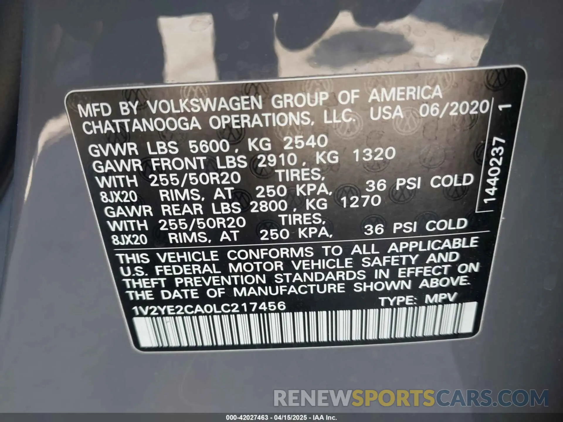 9 Photograph of a damaged car 1V2YE2CA0LC217456 VOLKSWAGEN ATLAS CROSS SPORT 2020