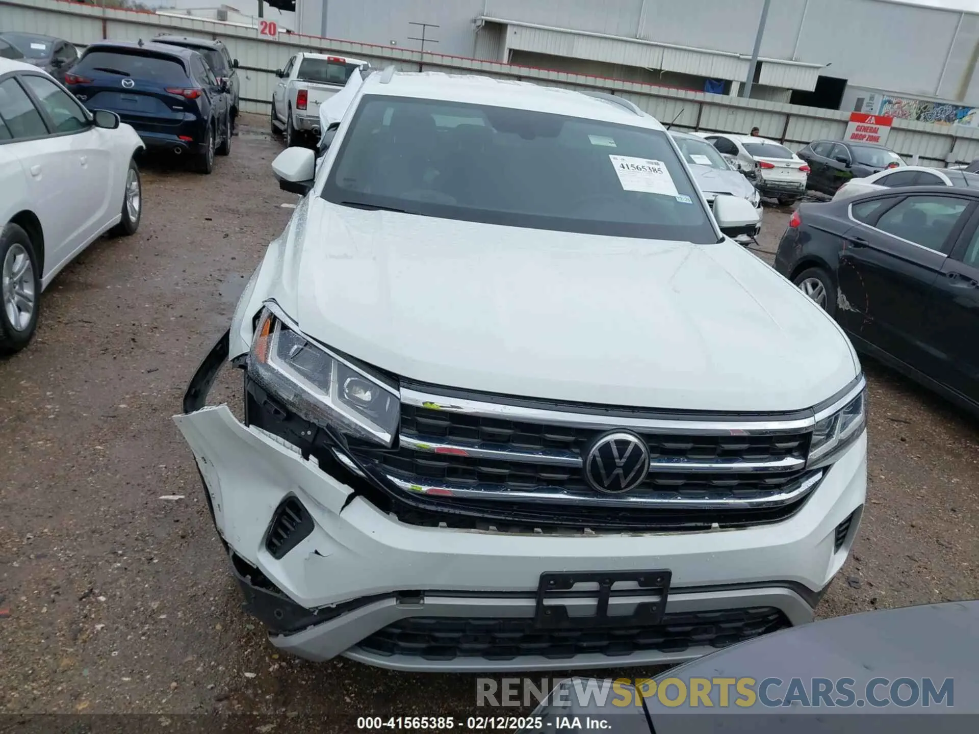 13 Photograph of a damaged car 1V2YE2CA5LC228064 VOLKSWAGEN ATLAS CROSS SPORT 2020