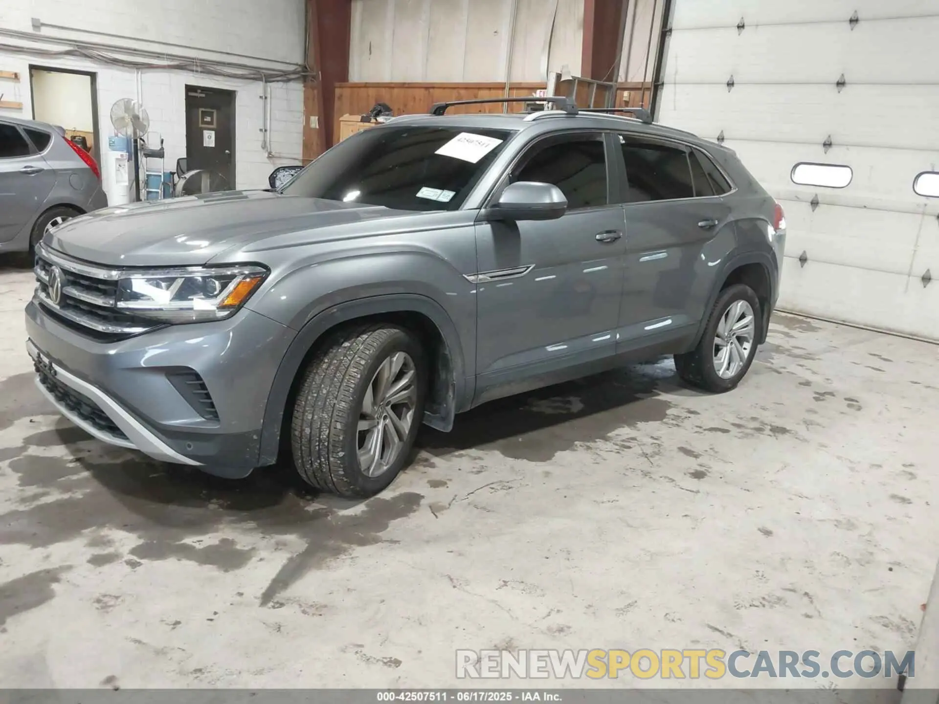 2 Photograph of a damaged car 1V2BE2CA6MC203777 VOLKSWAGEN ATLAS CROSS SPORT 2021