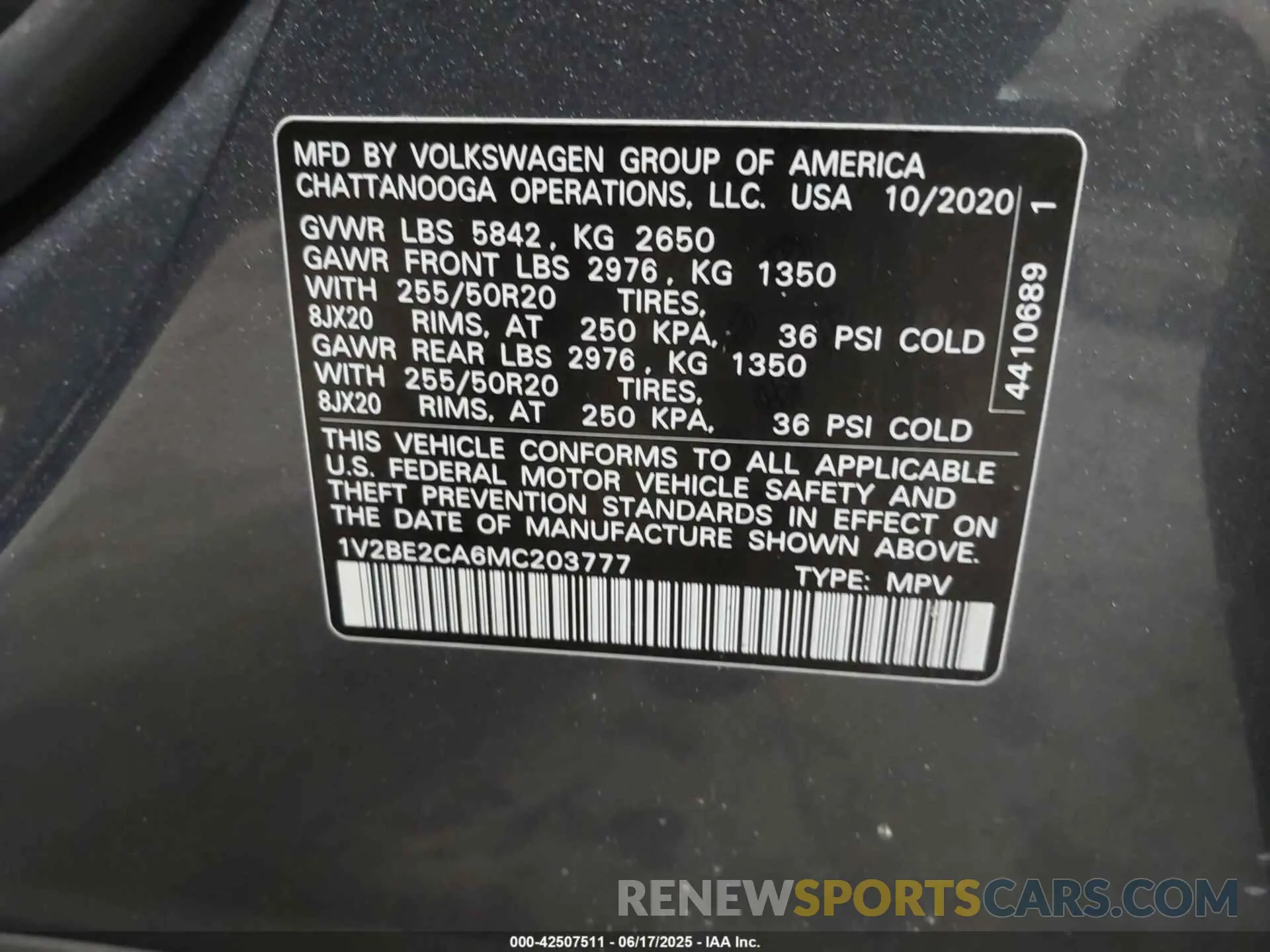 9 Photograph of a damaged car 1V2BE2CA6MC203777 VOLKSWAGEN ATLAS CROSS SPORT 2021