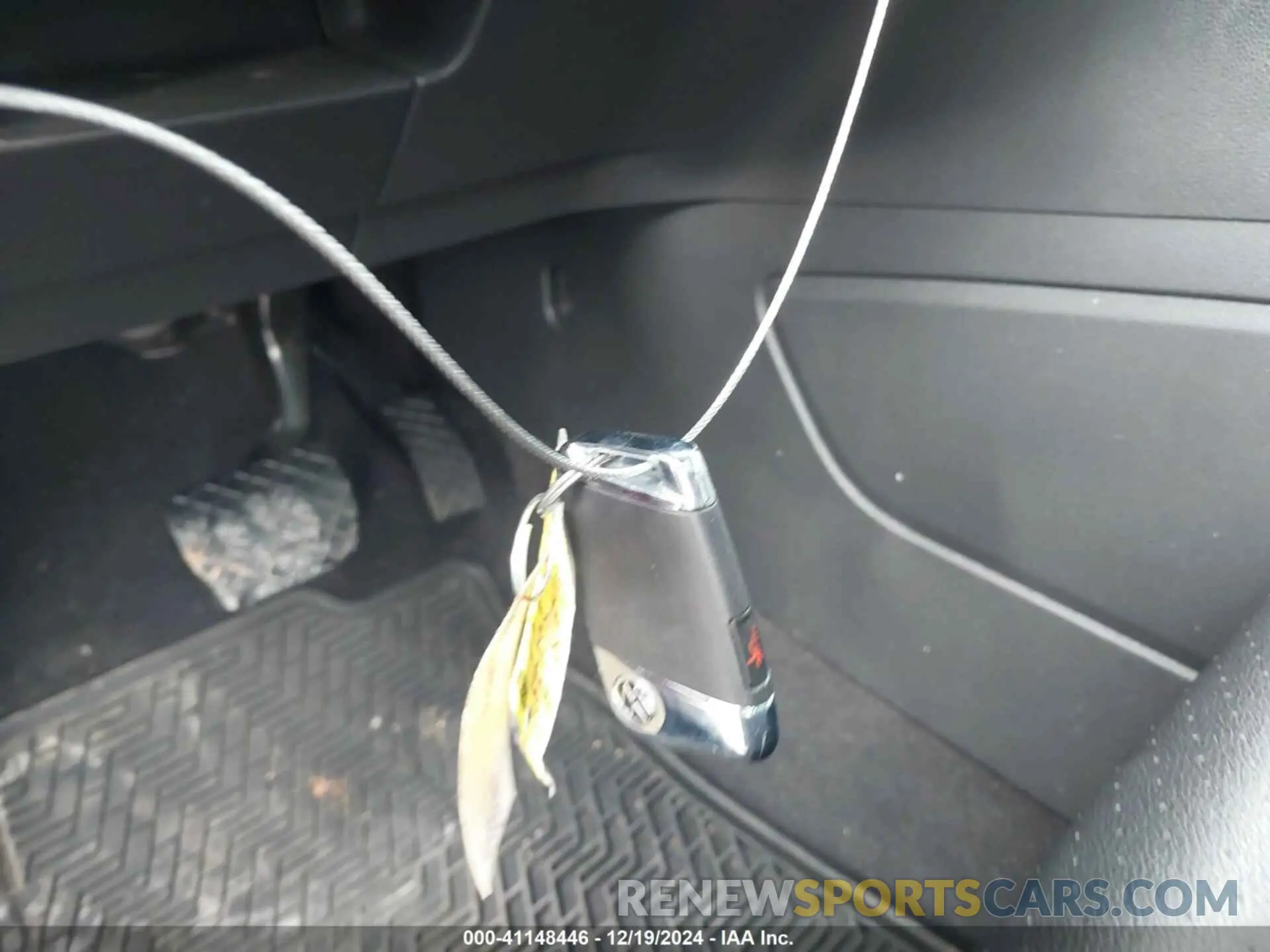 11 Photograph of a damaged car 1V2BE2CA7MC209782 VOLKSWAGEN ATLAS CROSS SPORT 2021