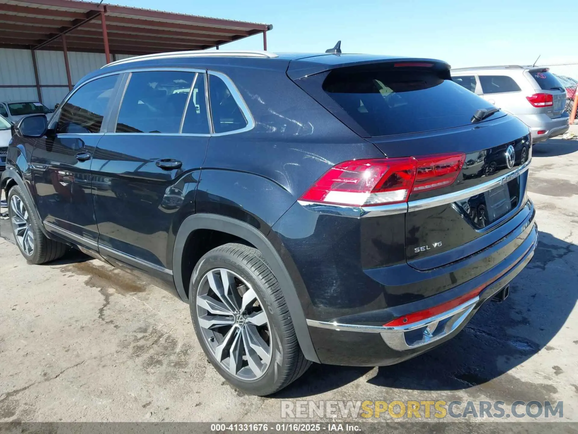 3 Photograph of a damaged car 1V2CE2CA2MC220015 VOLKSWAGEN ATLAS CROSS SPORT 2021