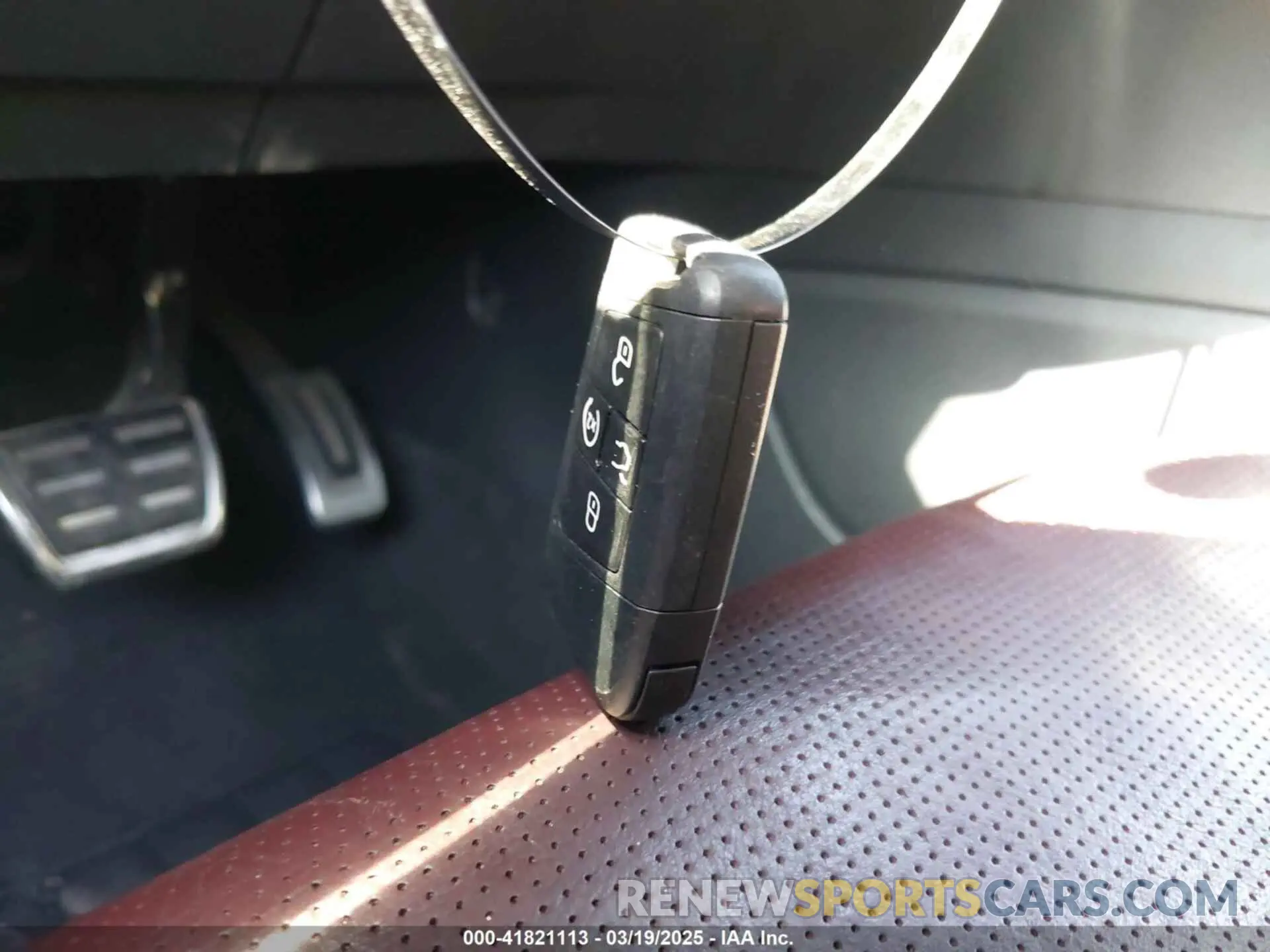 11 Photograph of a damaged car 1V2FE2CA7MC215521 VOLKSWAGEN ATLAS CROSS SPORT 2021
