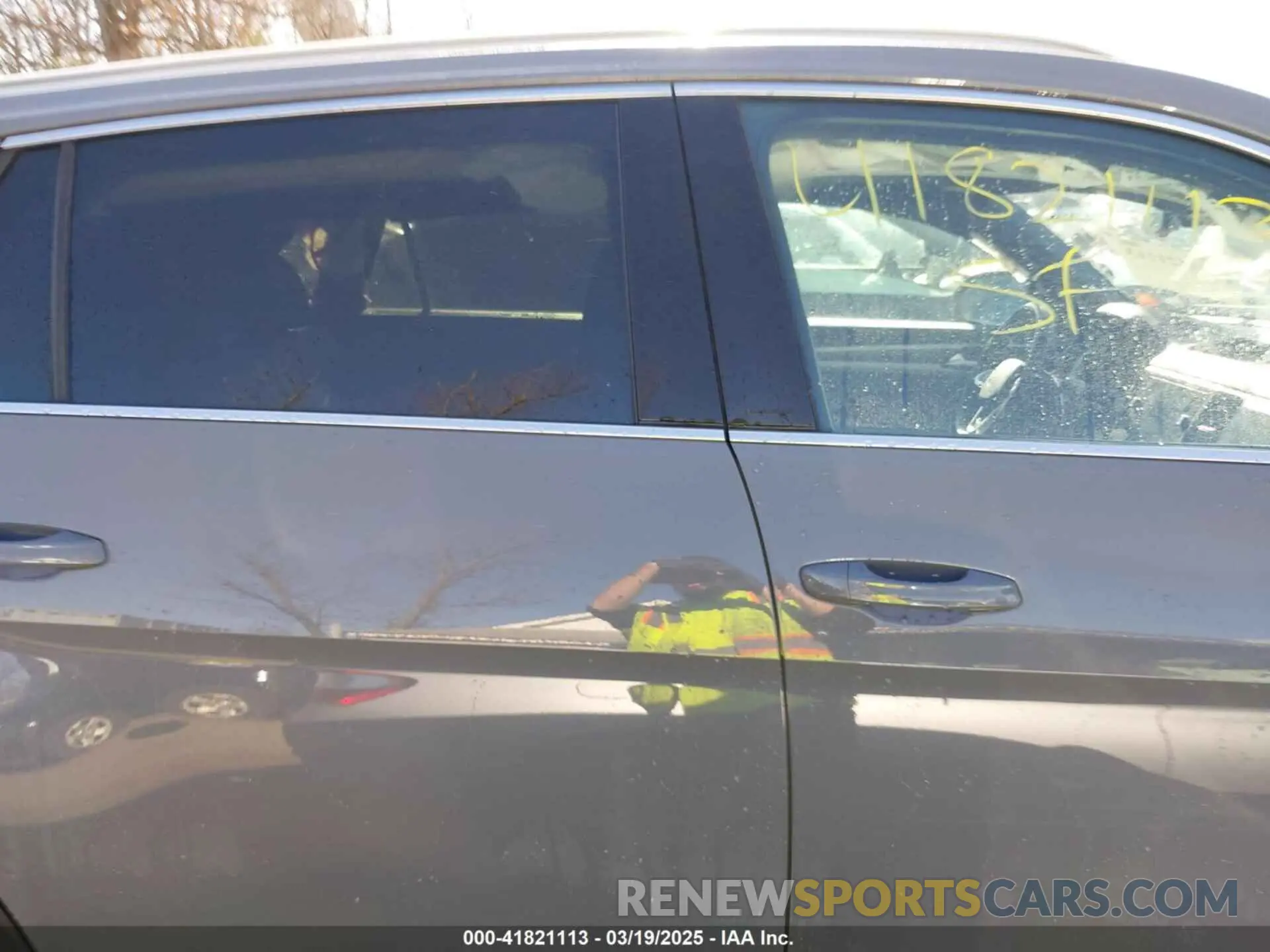 13 Photograph of a damaged car 1V2FE2CA7MC215521 VOLKSWAGEN ATLAS CROSS SPORT 2021