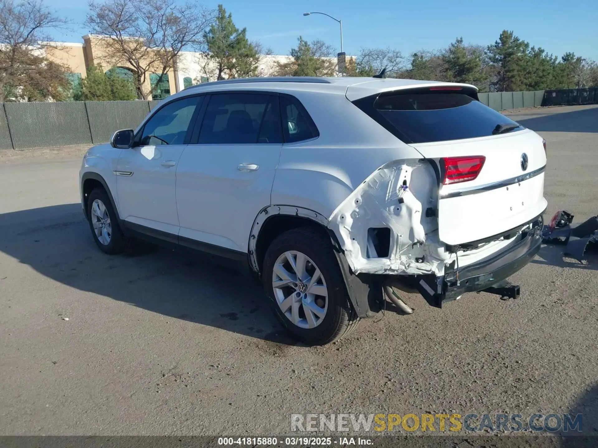 3 Photograph of a damaged car 1V2GC2CA1MC228064 VOLKSWAGEN ATLAS CROSS SPORT 2021