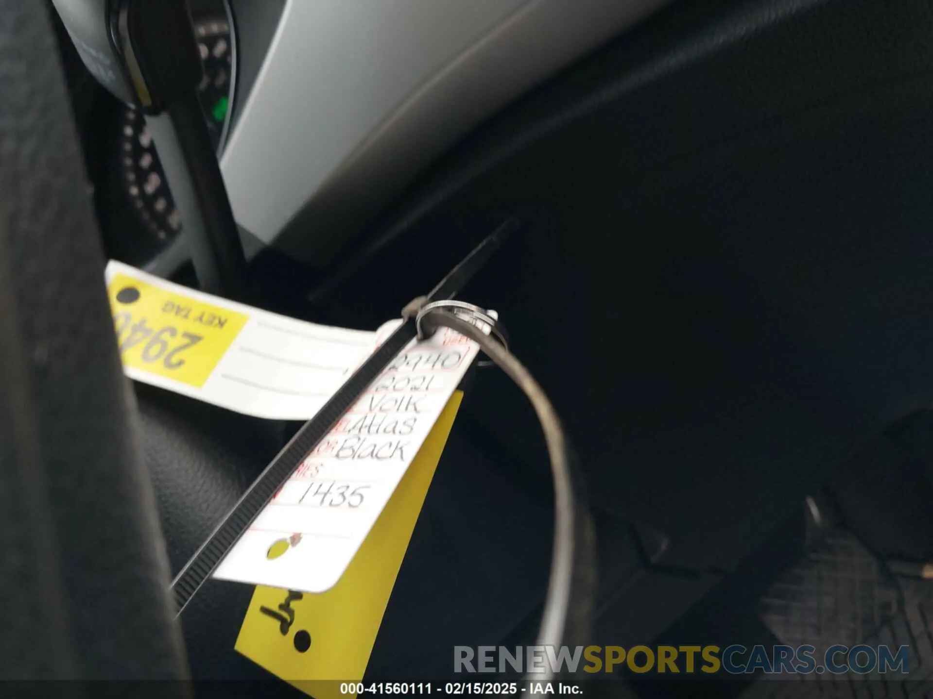 11 Photograph of a damaged car 1V2GC2CA3MC231435 VOLKSWAGEN ATLAS CROSS SPORT 2021