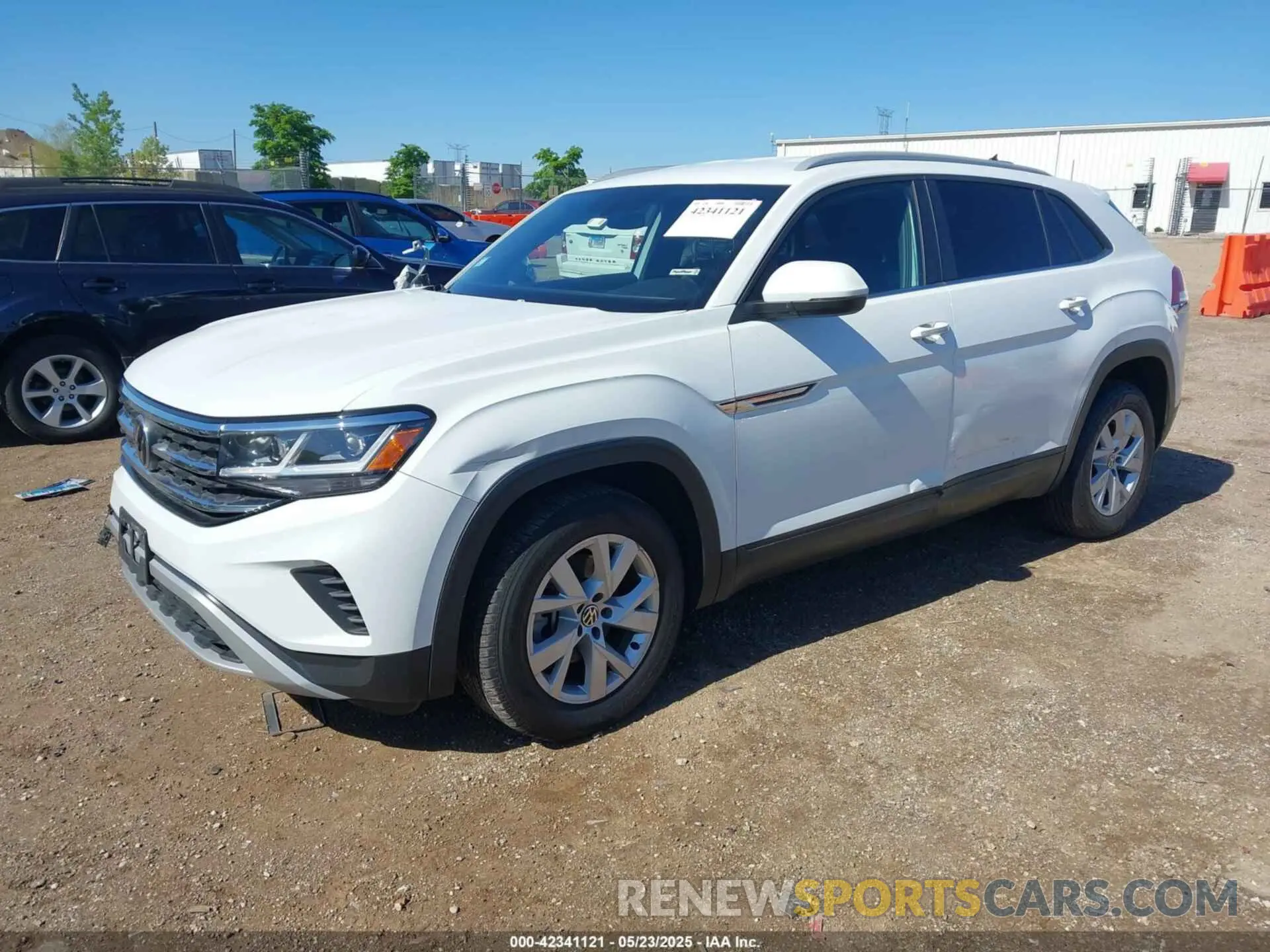 2 Photograph of a damaged car 1V2GC2CAXMC225275 VOLKSWAGEN ATLAS CROSS SPORT 2021