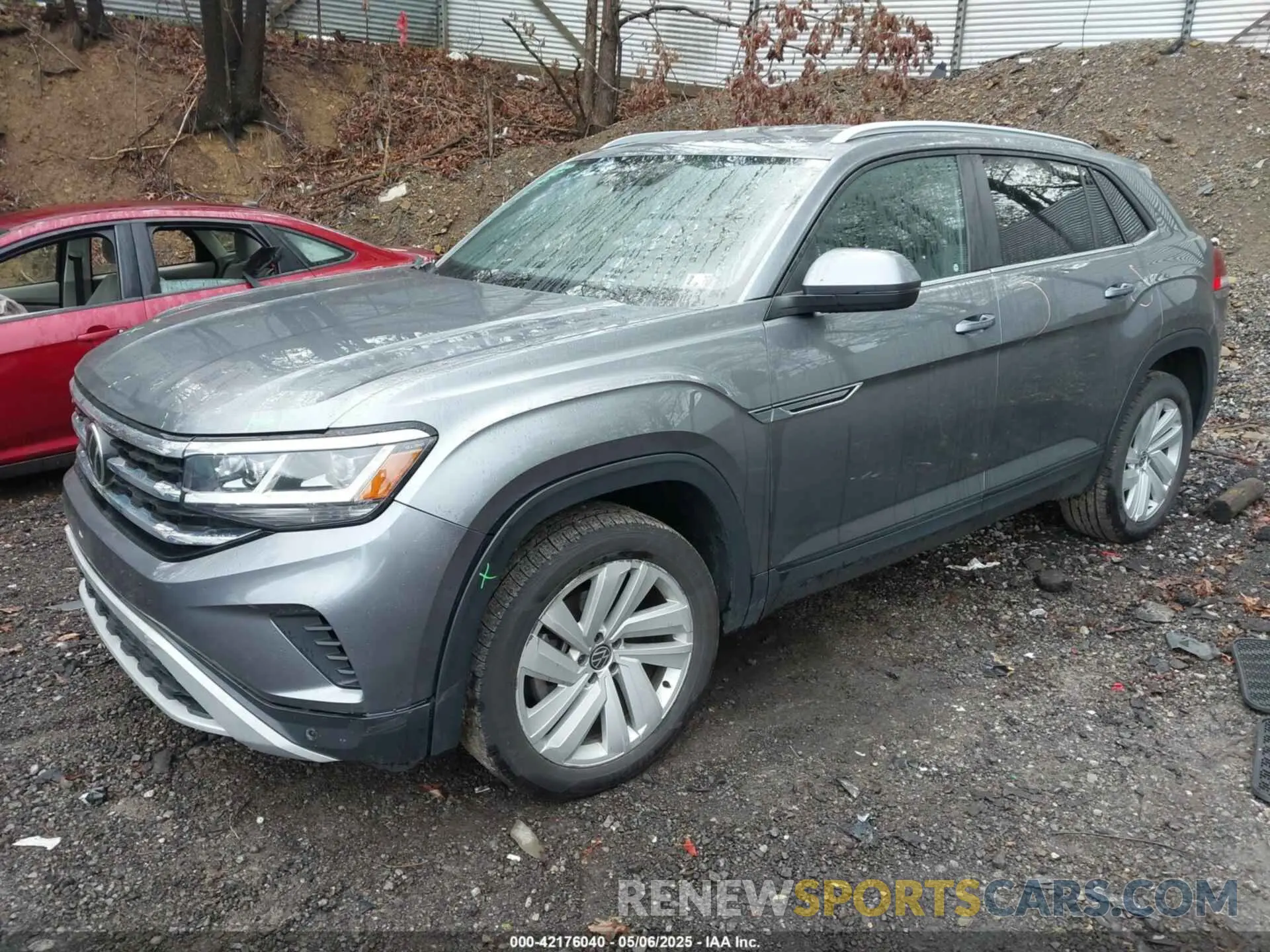 2 Photograph of a damaged car 1V2HC2CA1MC204500 VOLKSWAGEN ATLAS CROSS SPORT 2021