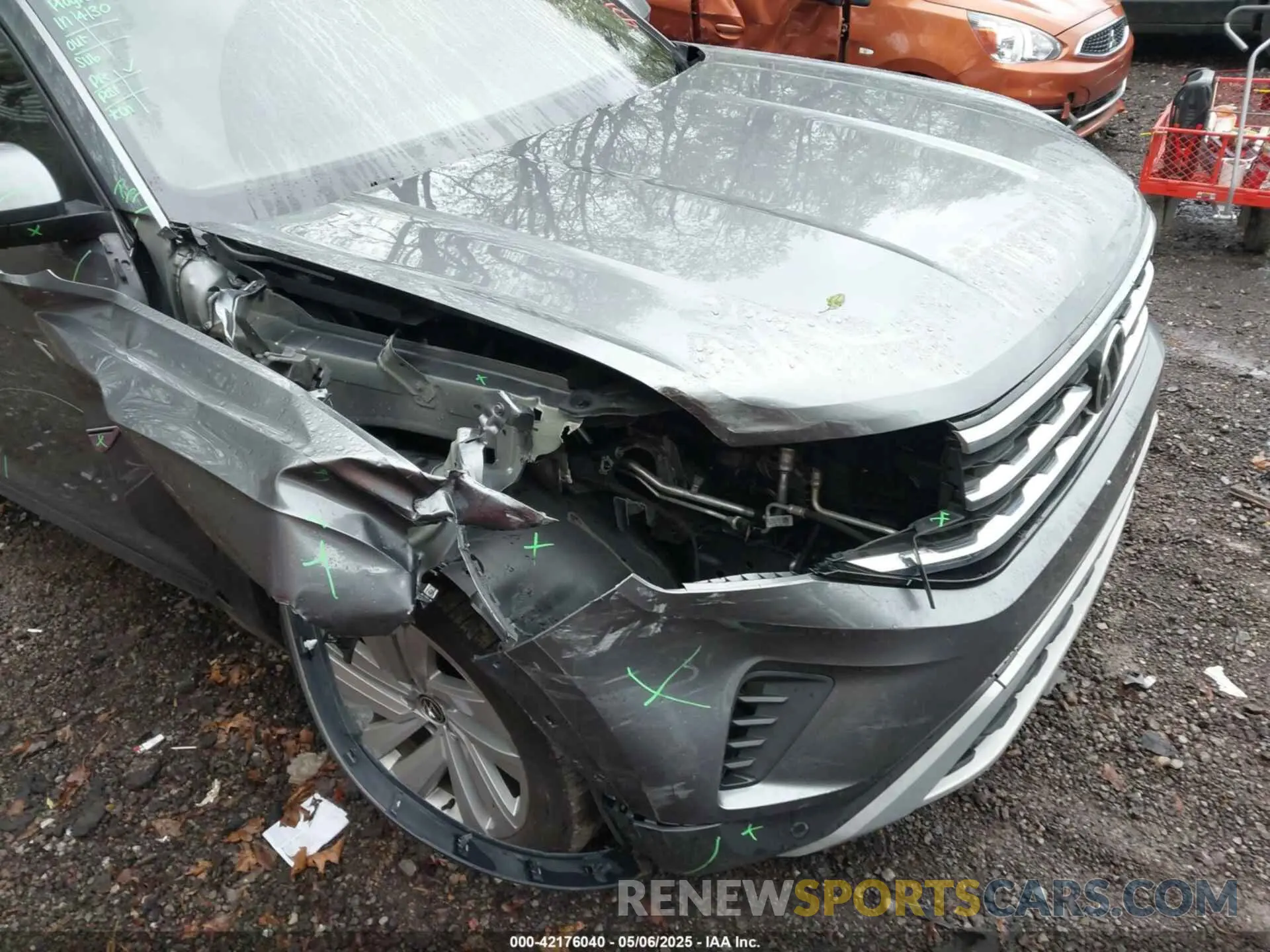 6 Photograph of a damaged car 1V2HC2CA1MC204500 VOLKSWAGEN ATLAS CROSS SPORT 2021