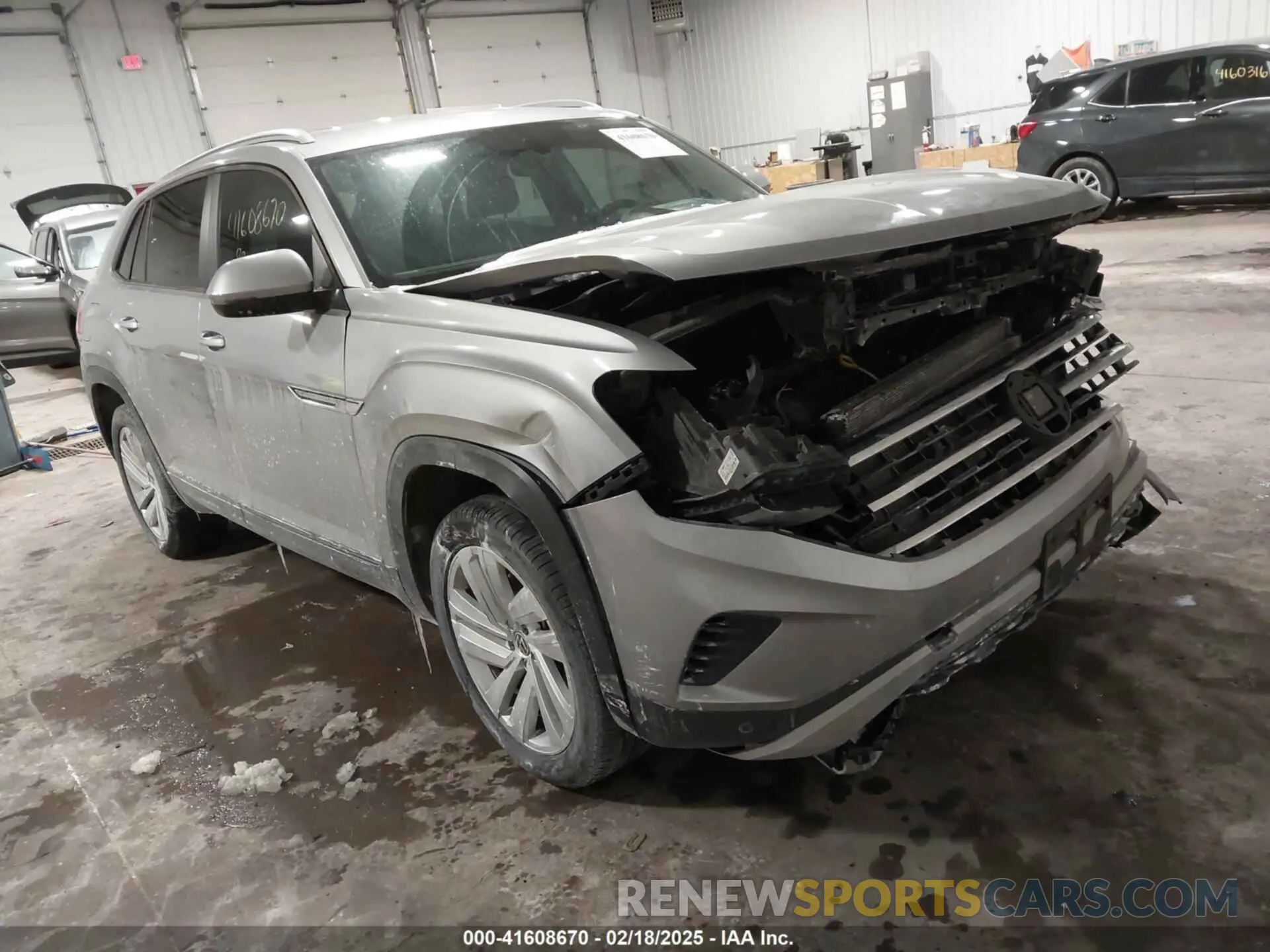 1 Photograph of a damaged car 1V2HE2CA9MC219076 VOLKSWAGEN ATLAS CROSS SPORT 2021