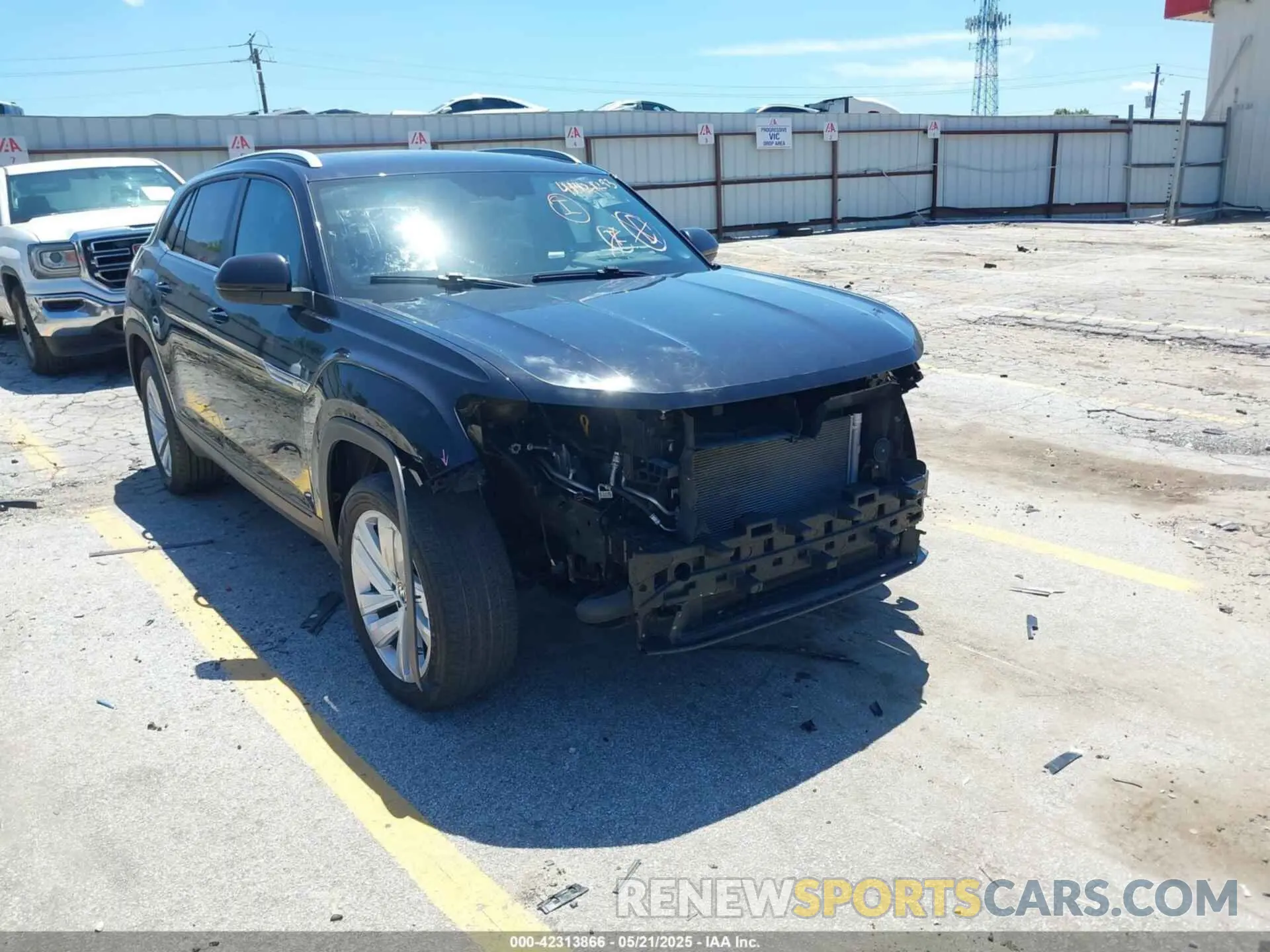 1 Photograph of a damaged car 1V2JC2CA1MC223193 VOLKSWAGEN ATLAS CROSS SPORT 2021