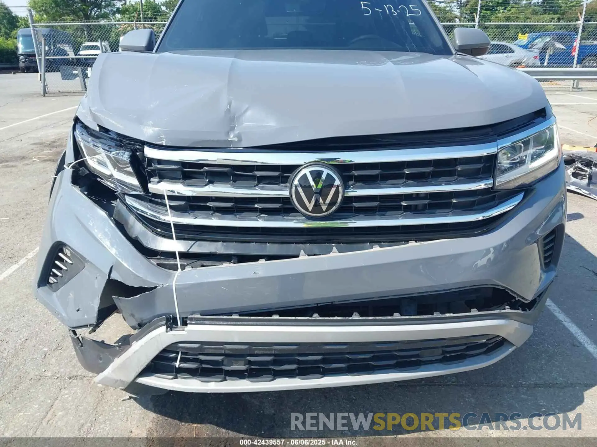 6 Photograph of a damaged car 1V2JE2CA5MC231503 VOLKSWAGEN ATLAS CROSS SPORT 2021